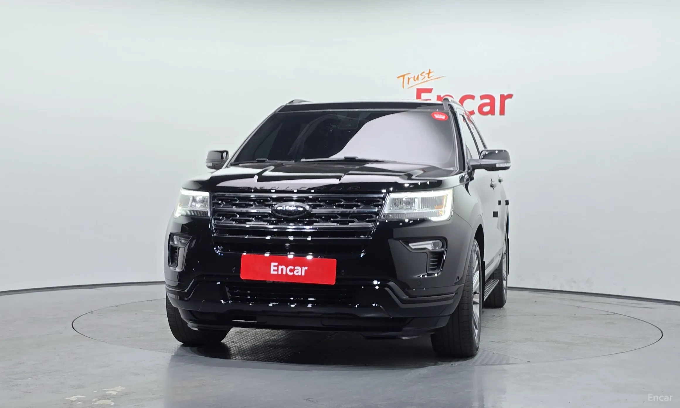Ford Explorer превью 3