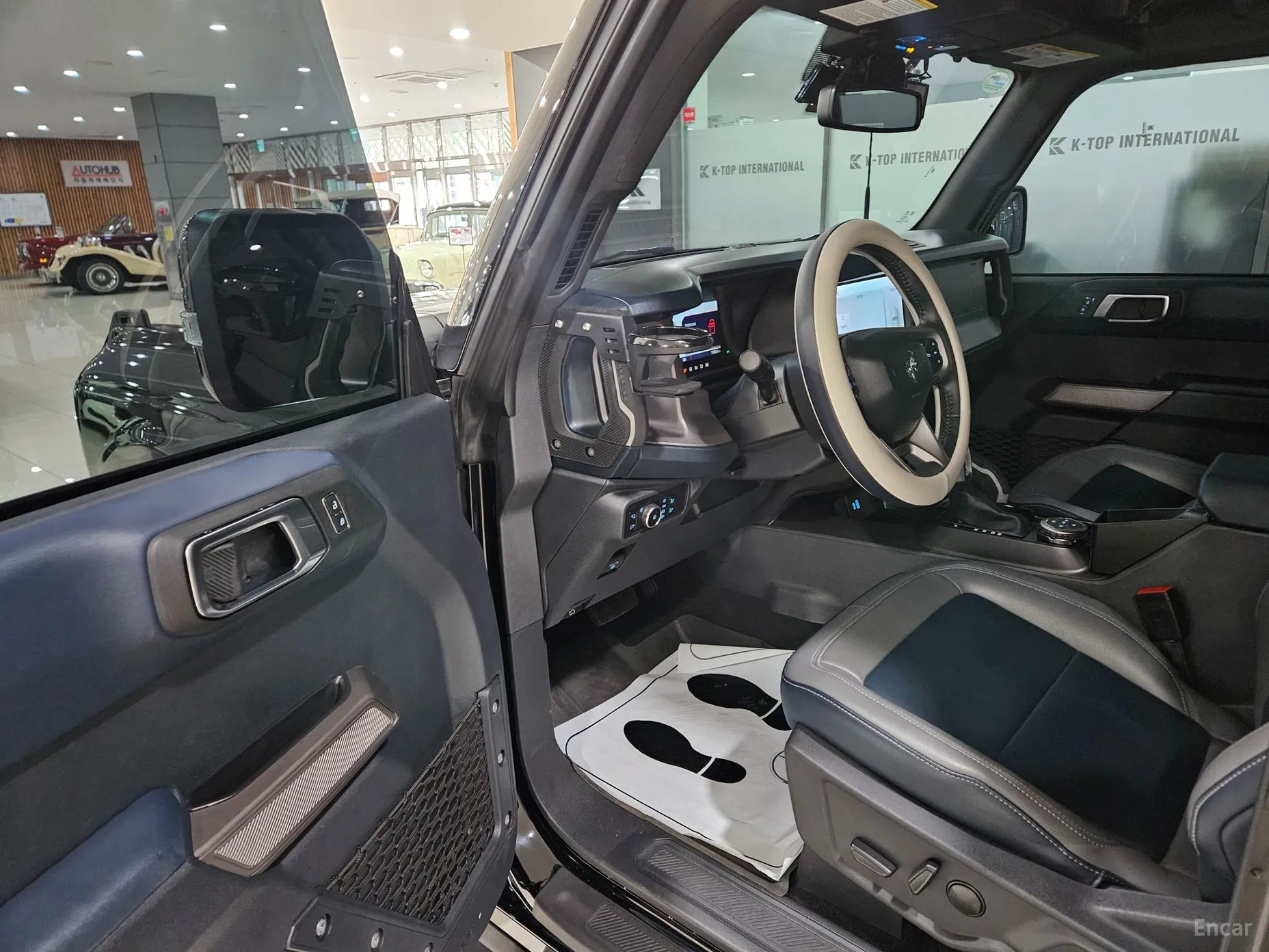 Ford Bronco 6th Generation превью 10