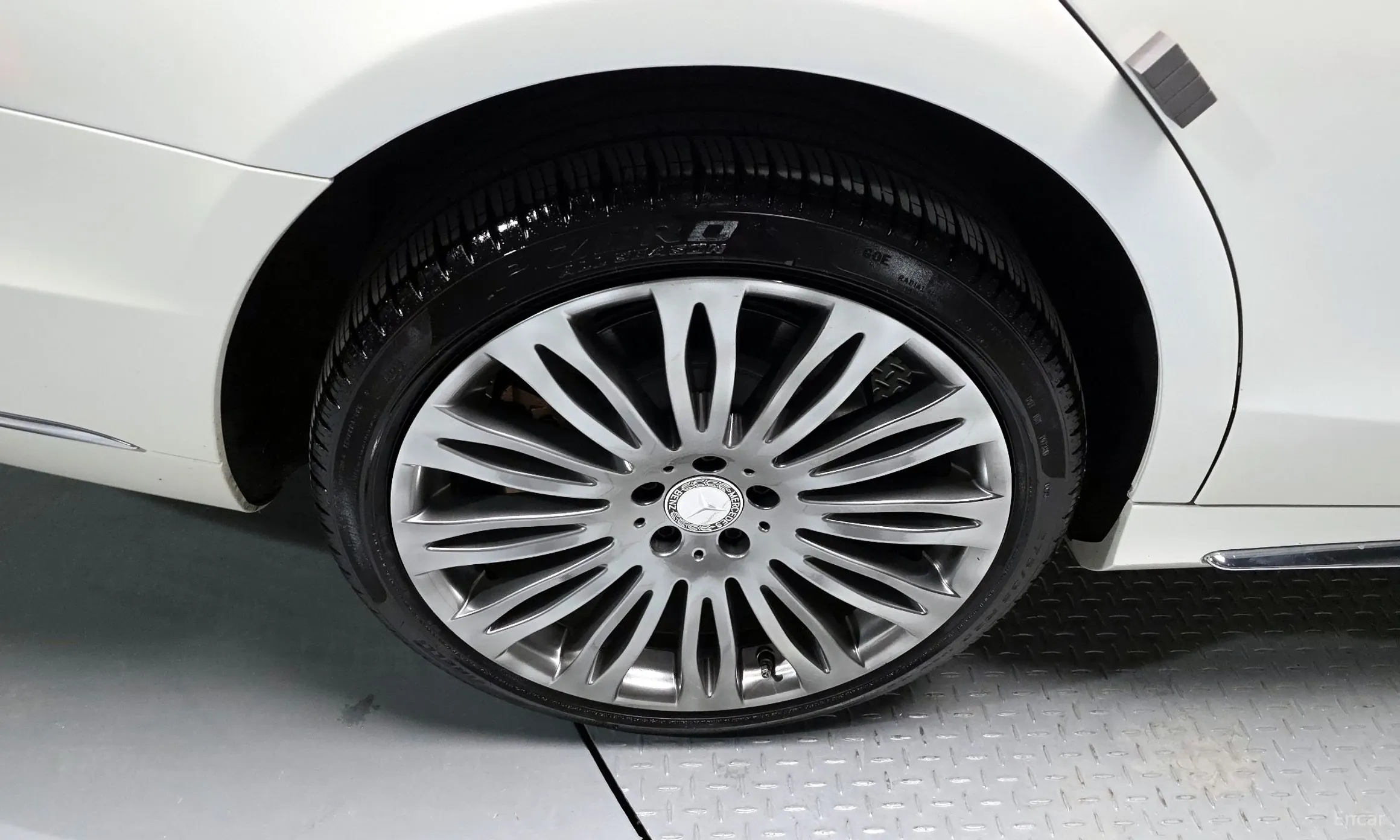 Mercedes Benz S-Class W222 превью 5