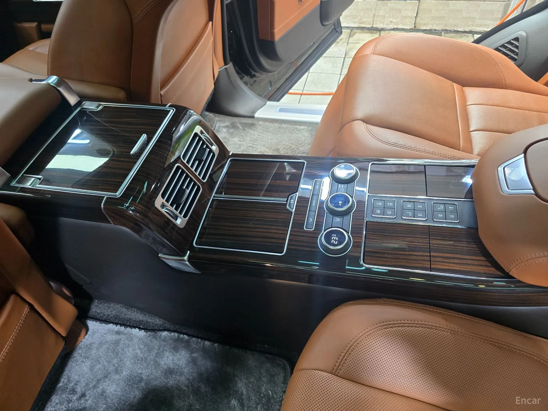 Land Rover Range Rover 4th Generation превью 14