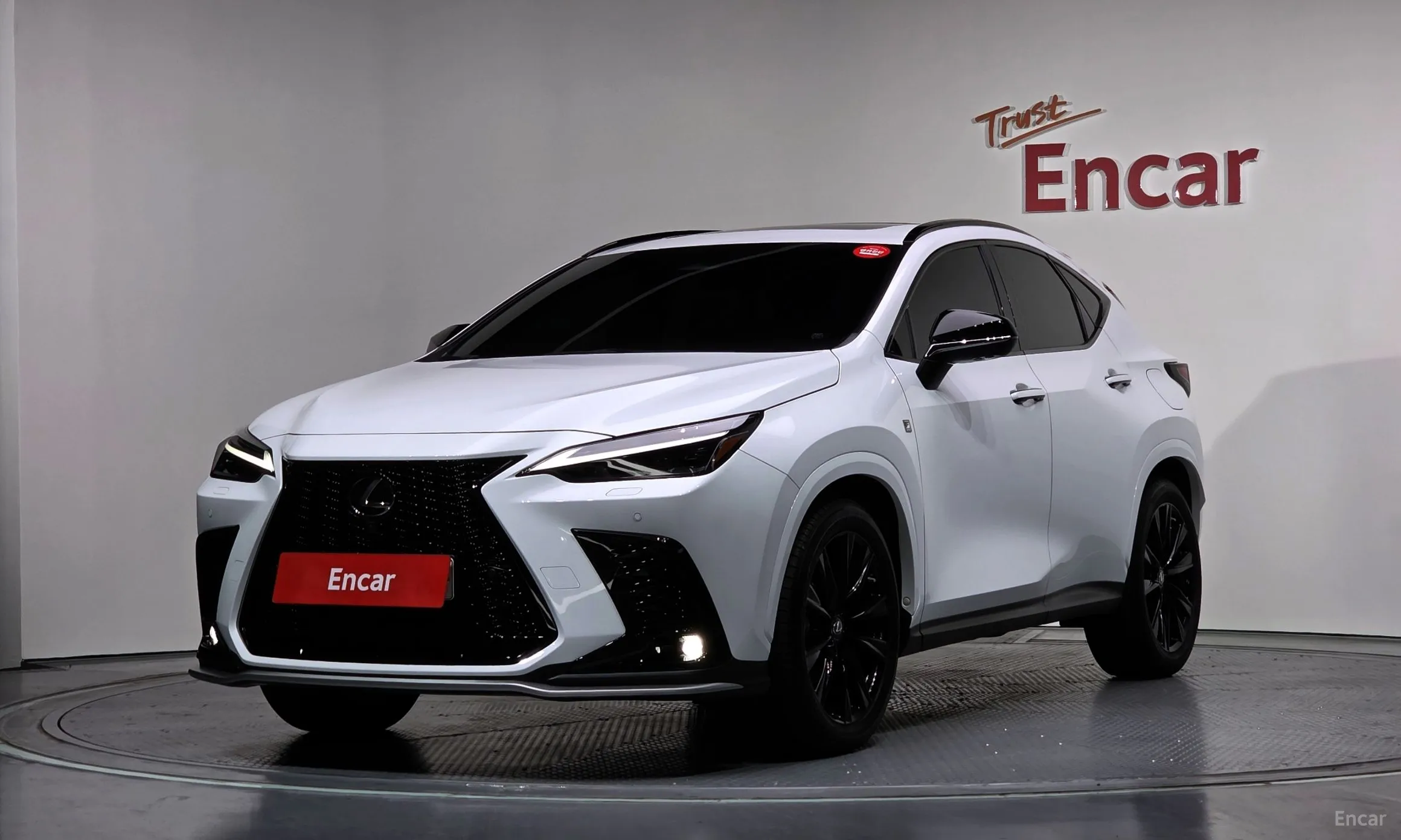 Lexus NX450h + 2nd Gen