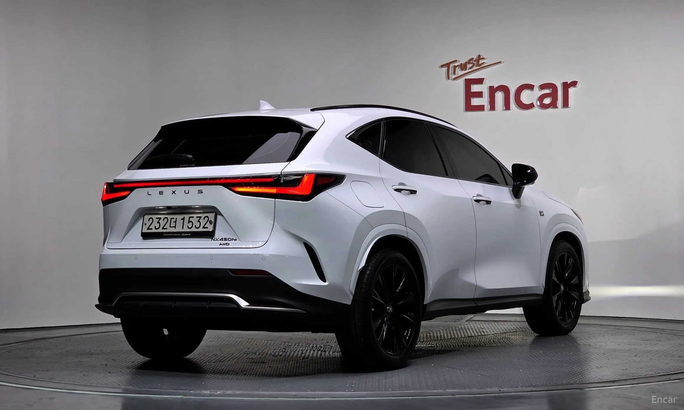 Lexus NX450h + 2nd Gen