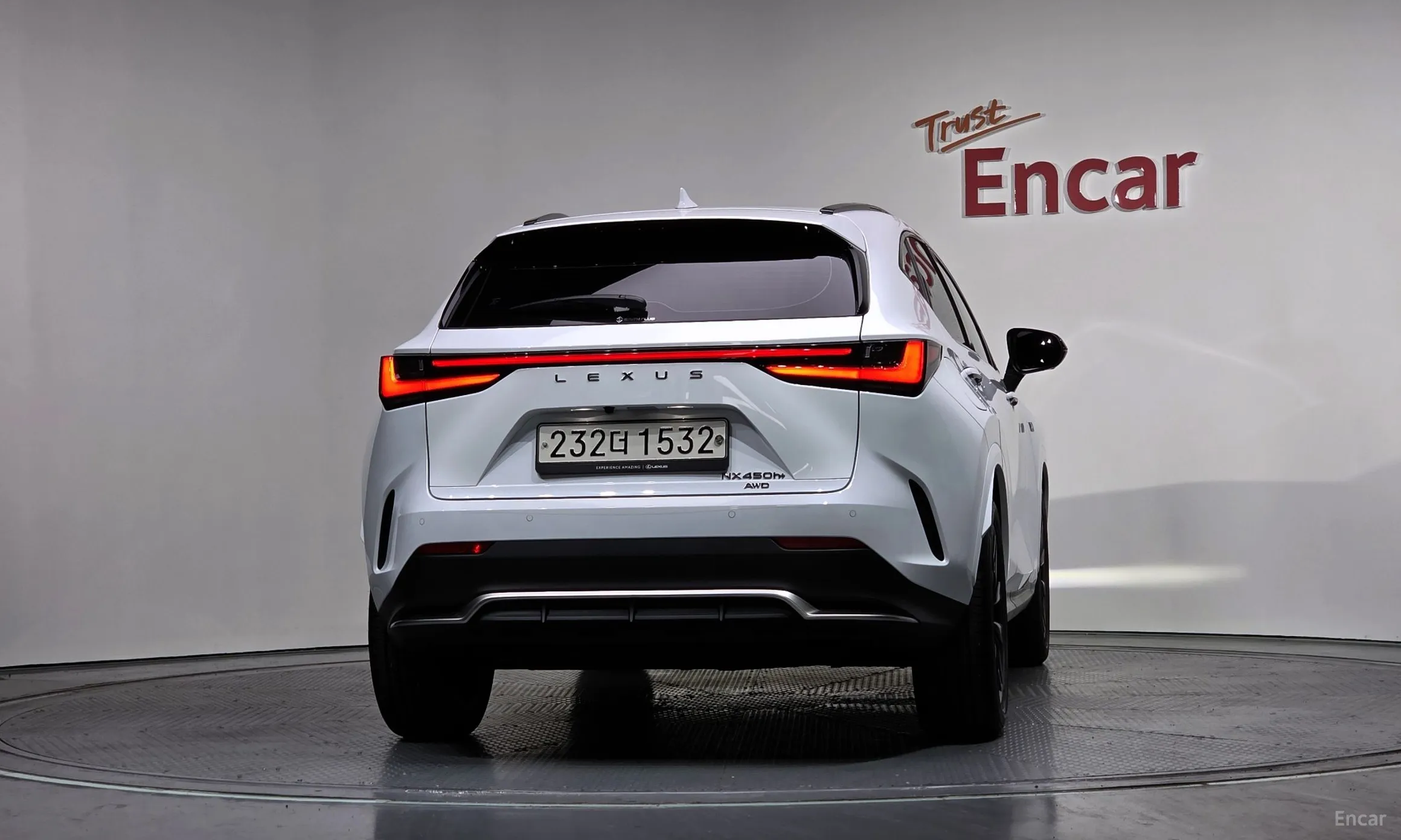 Lexus NX450h + 2nd Gen превью 4