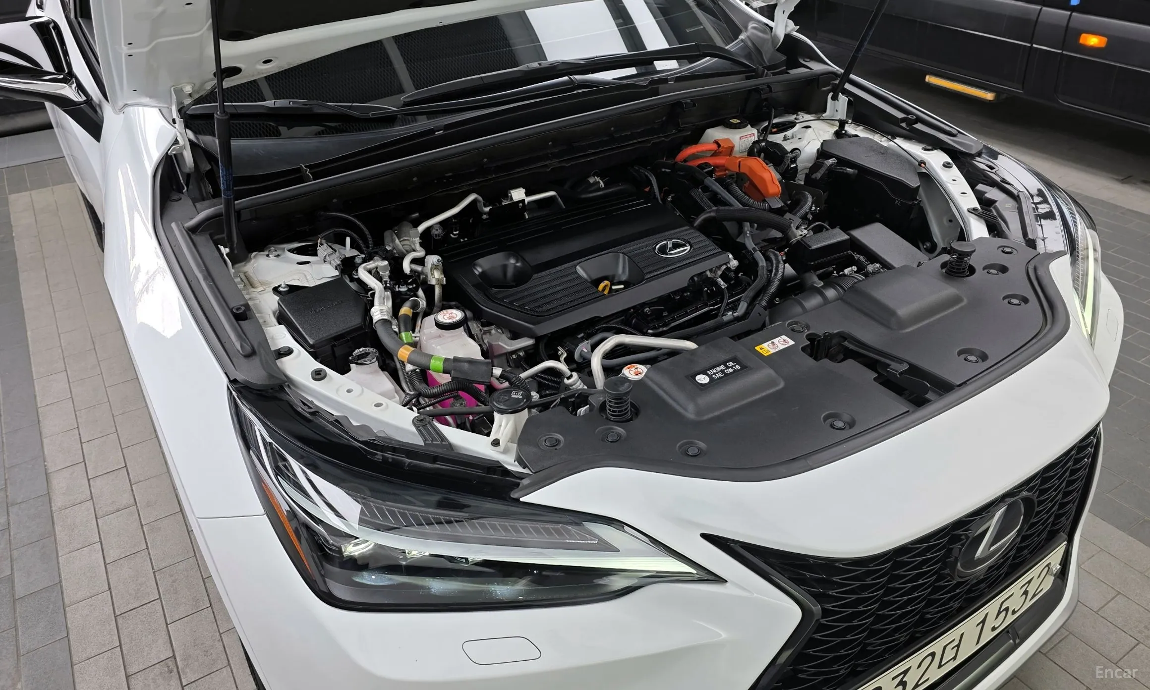 Lexus NX450h + 2nd Gen превью 6