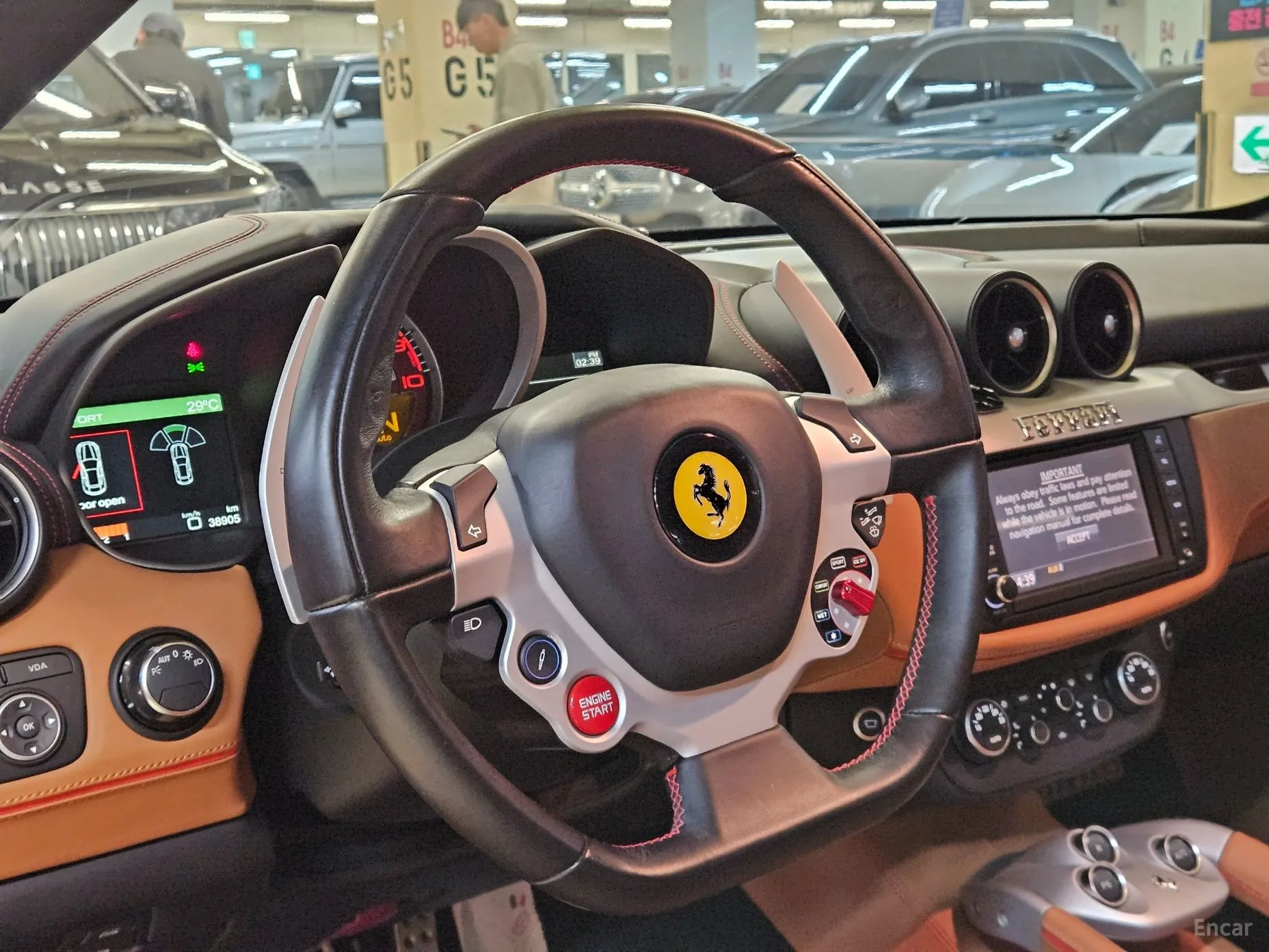 Ferrari FF превью 18