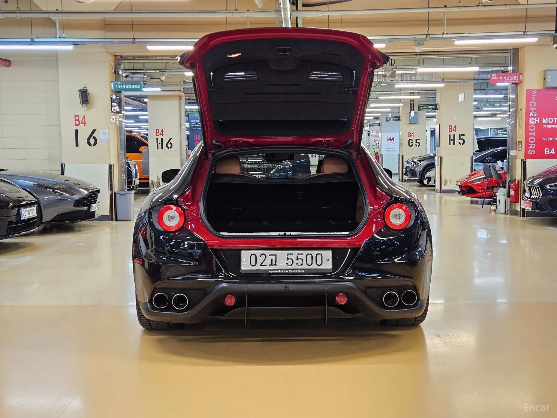 Ferrari FF превью 19