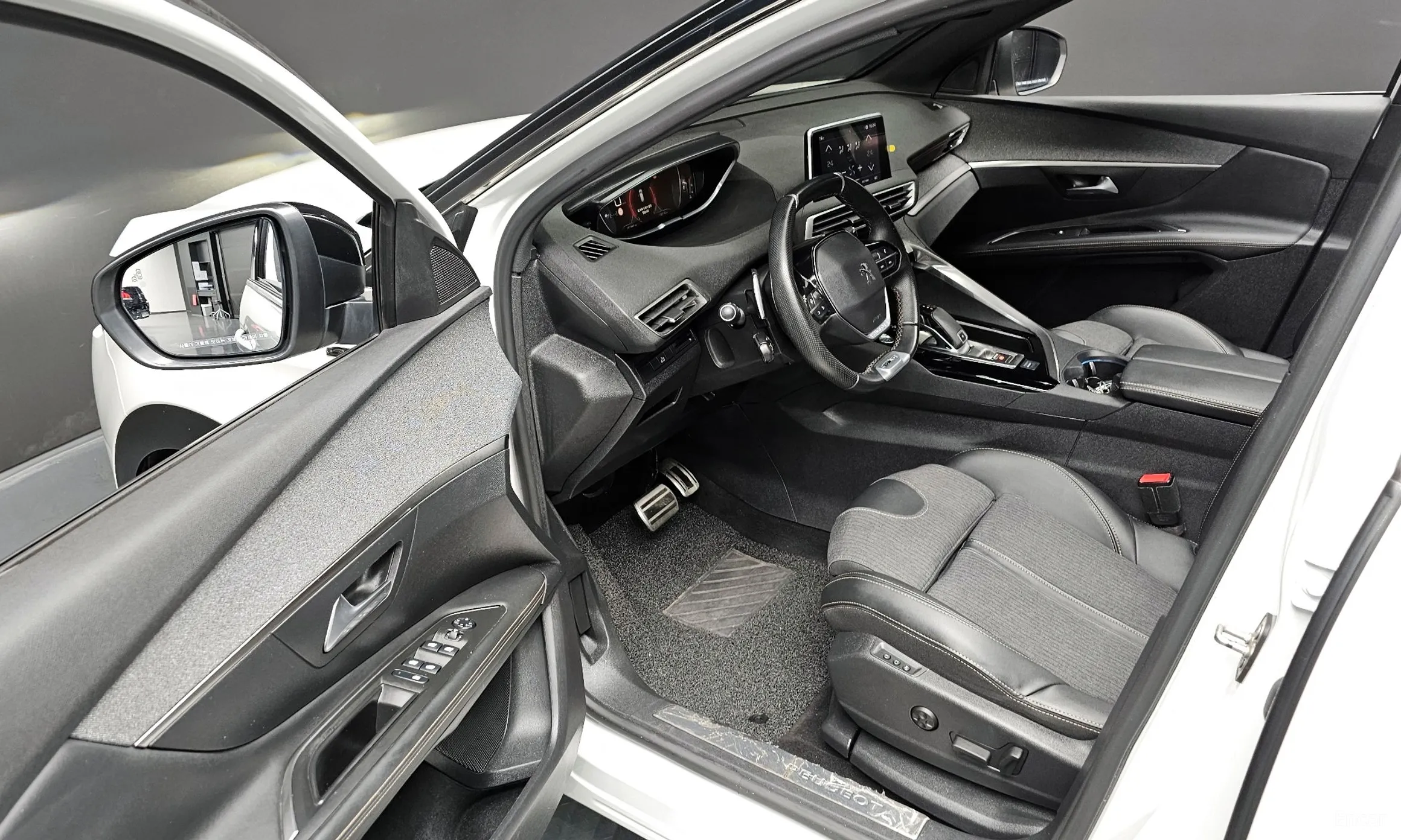 Peugeot 3008 2nd generation превью 12