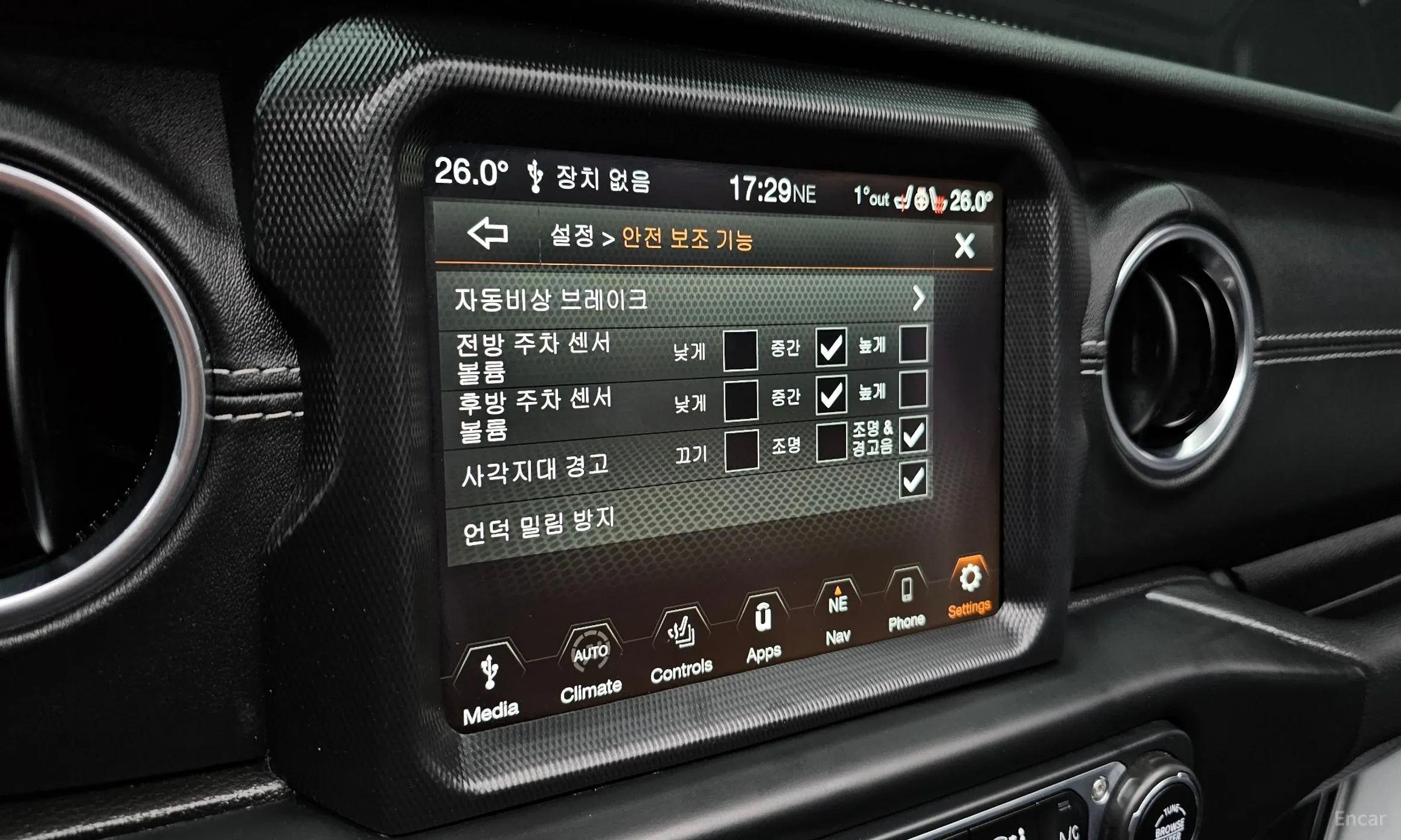 Jeep Wrangler (JL) превью 16