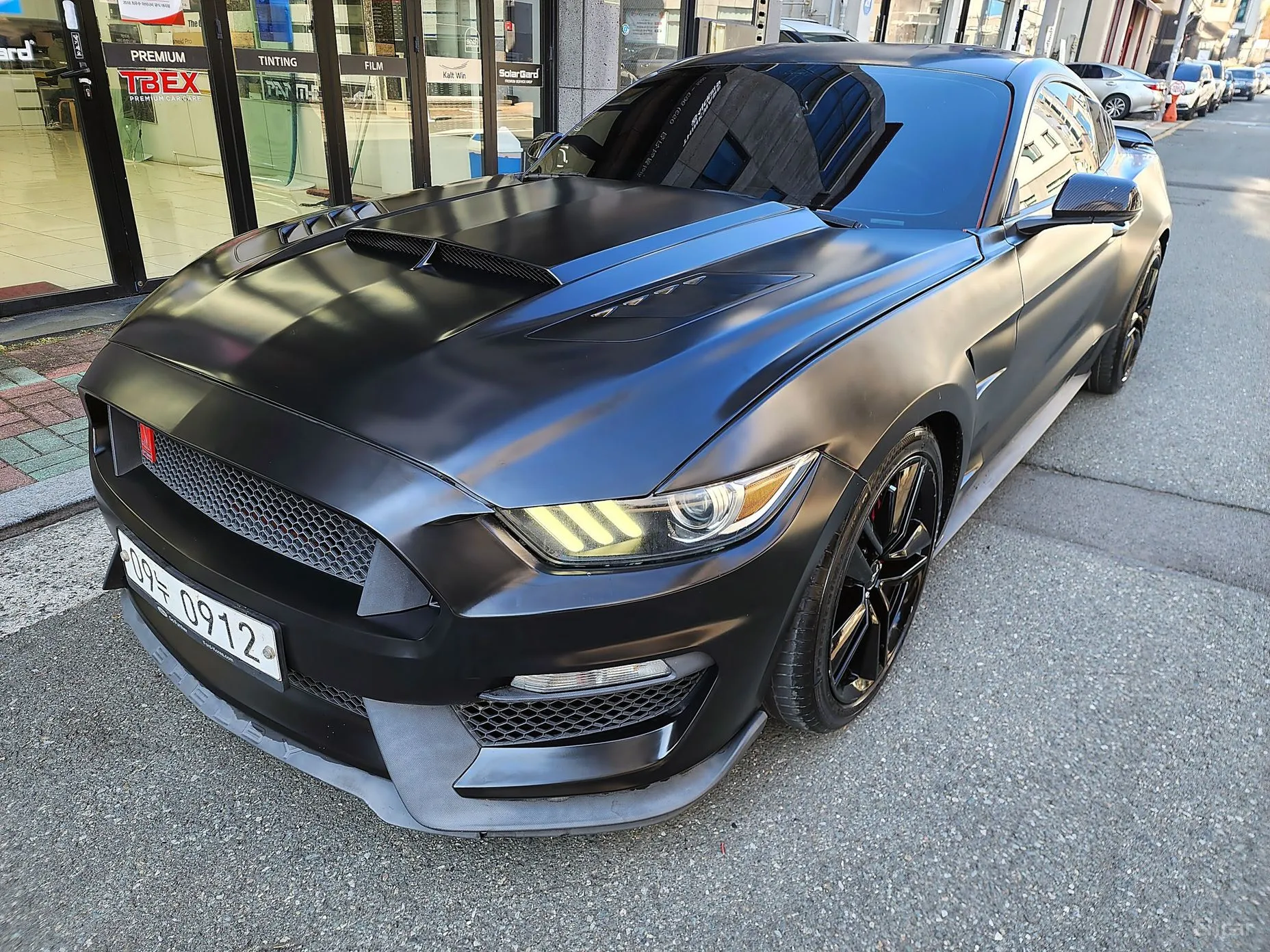 Ford Mustang превью 3