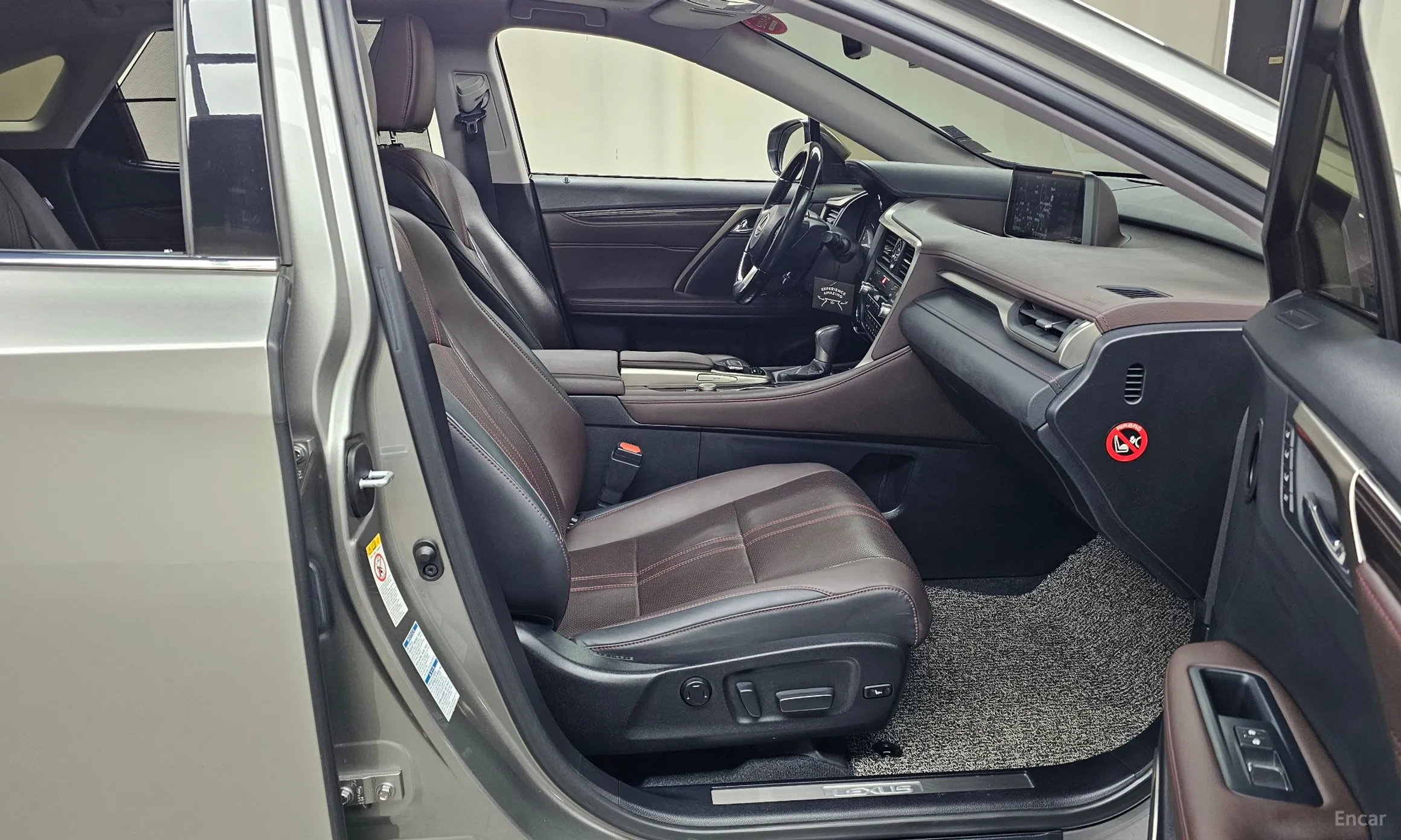 Lexus RX450h Gen 4 превью 11