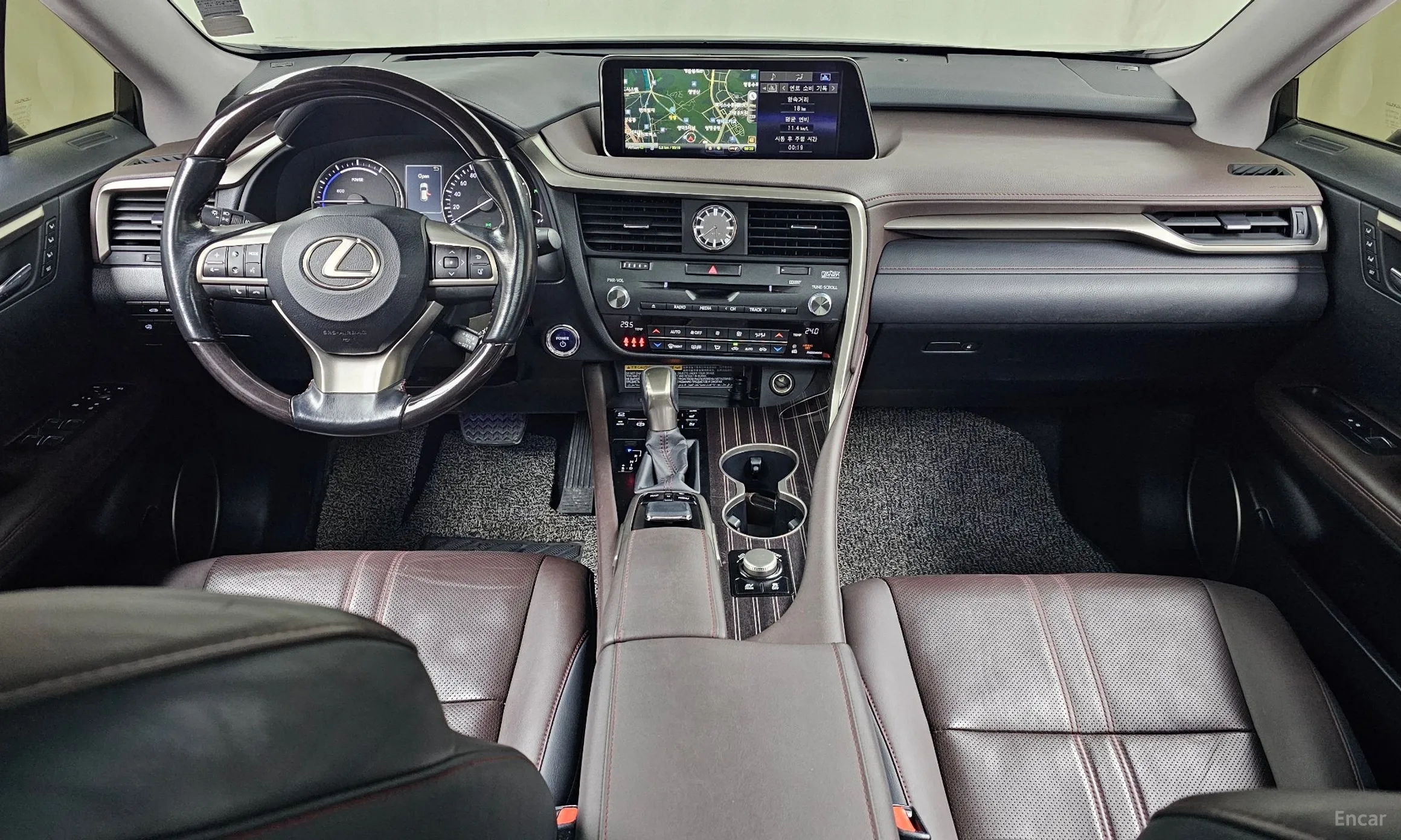 Lexus RX450h Gen 4 превью 7