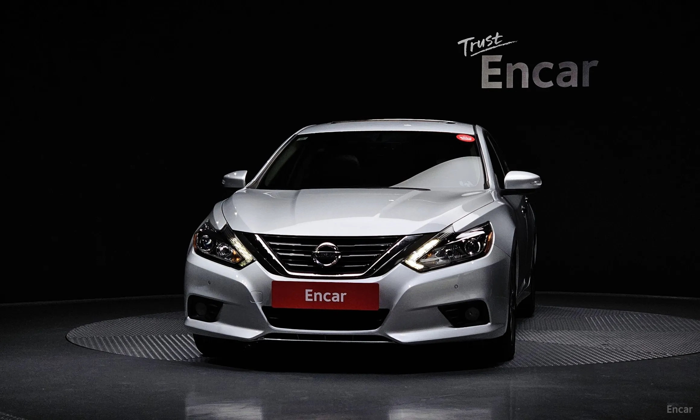 Nissan Altima превью 3