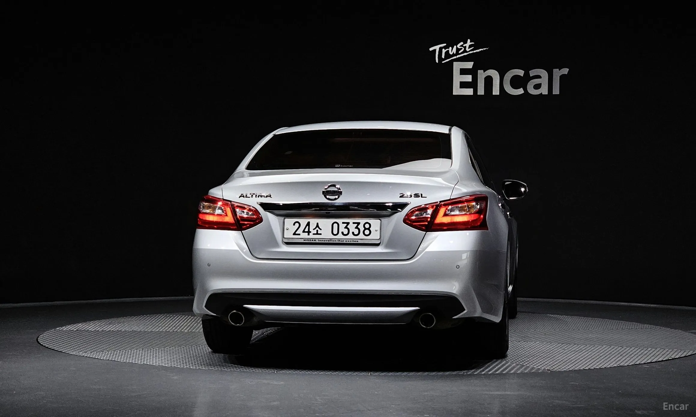 Nissan Altima превью 4