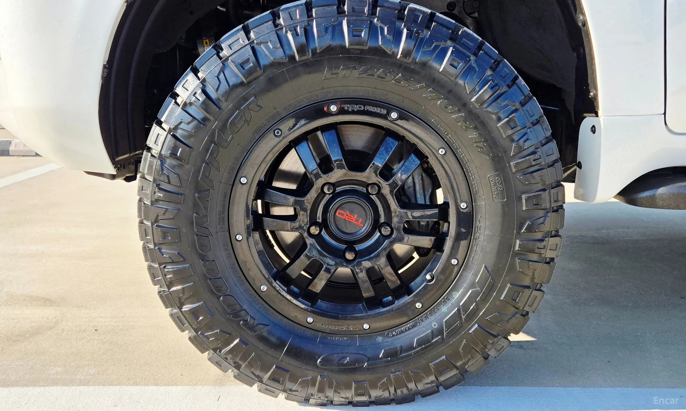 Toyota Land Cruiser превью 5