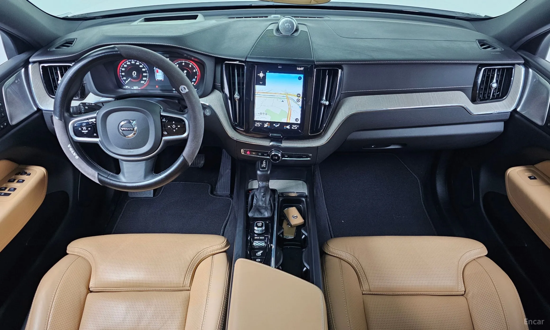 Volvo XC60 Gen 2 превью 7