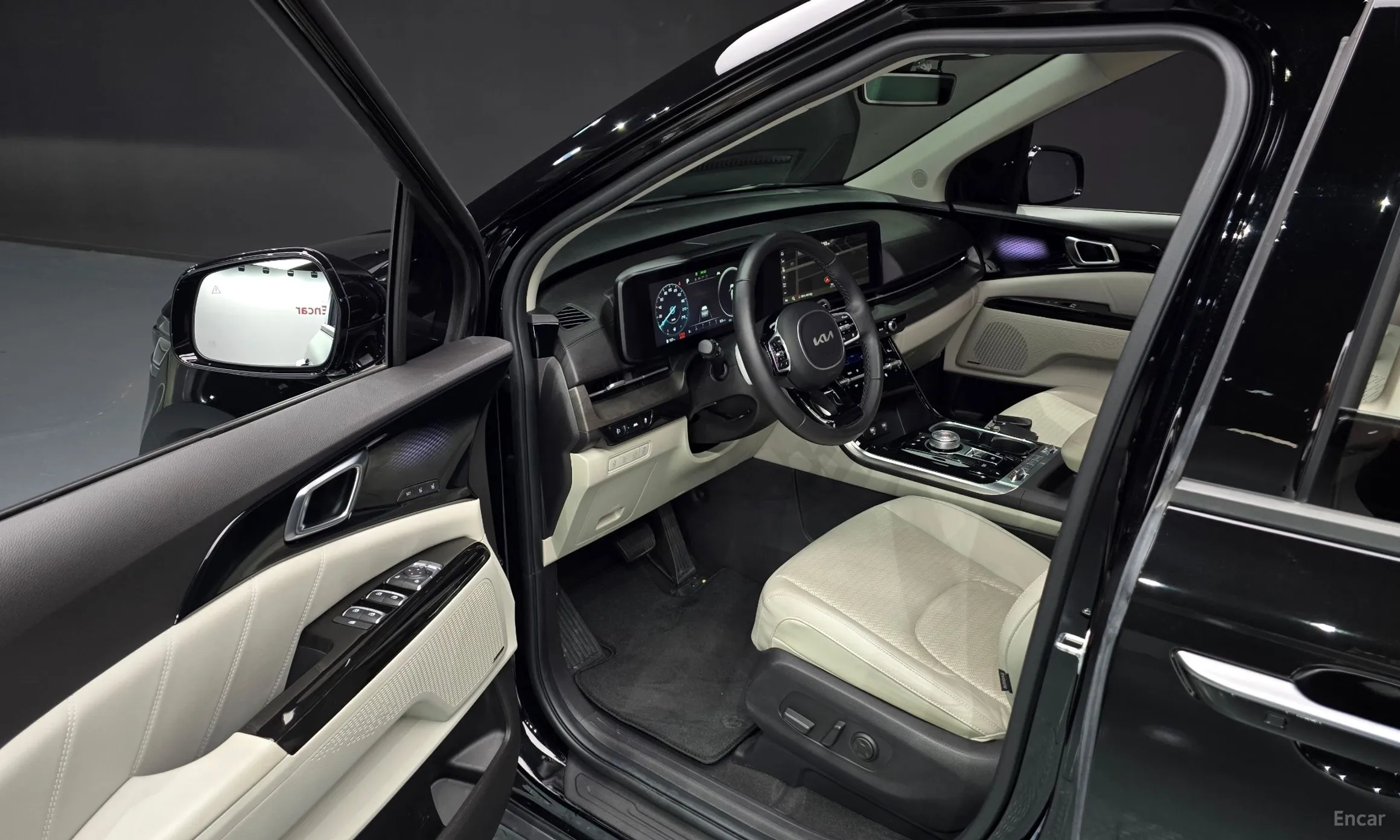 Kia Carnival Gen 4 превью 11
