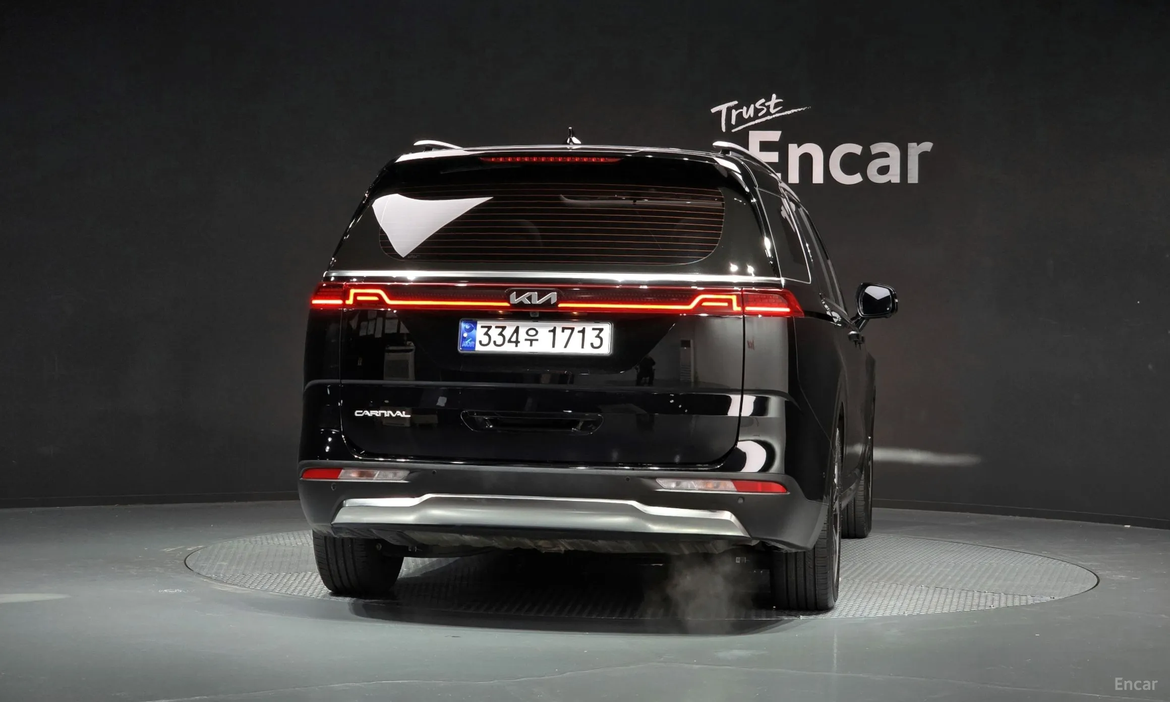 Kia Carnival Gen 4 превью 4