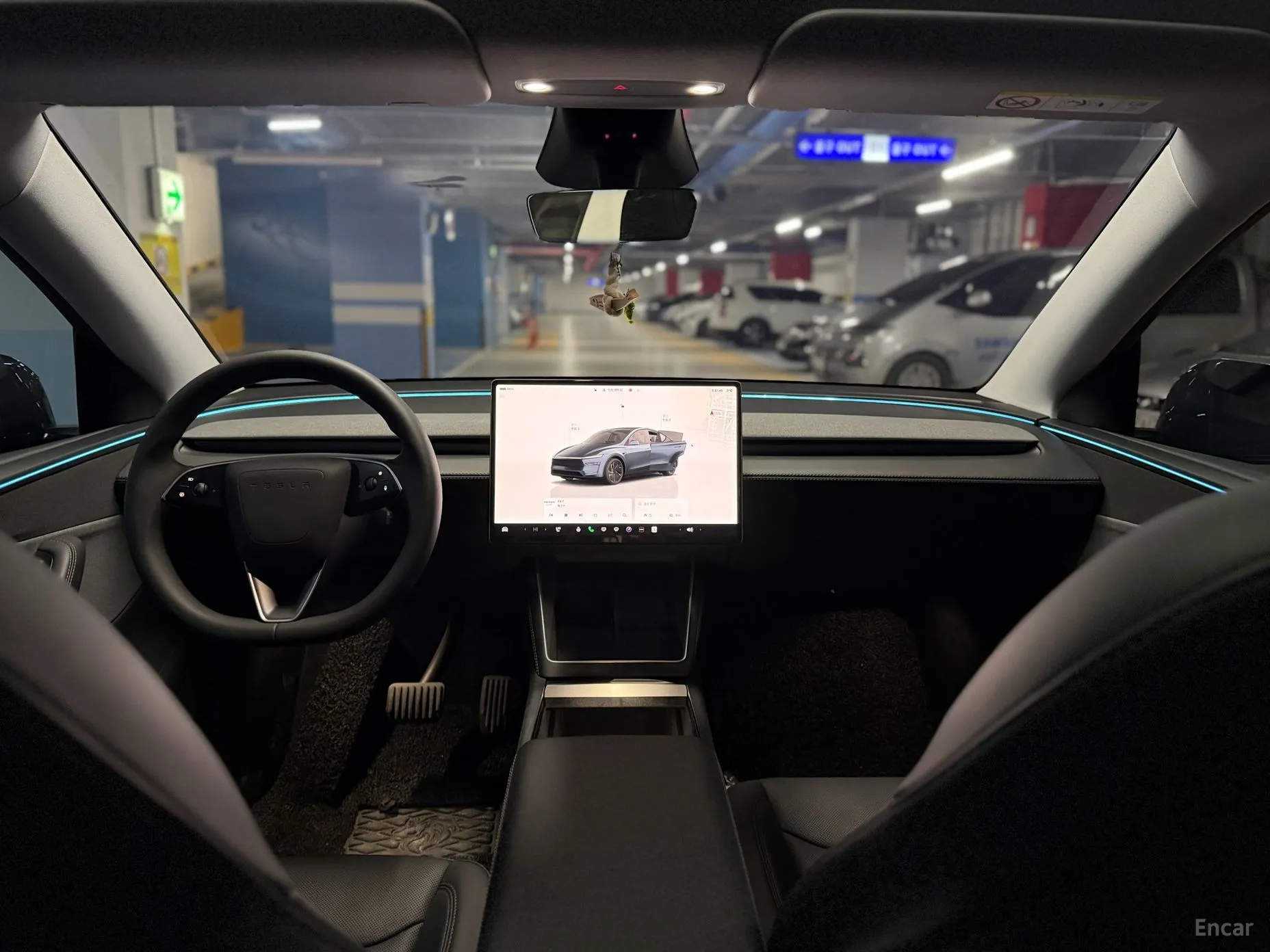 Tesla Model Y превью 10