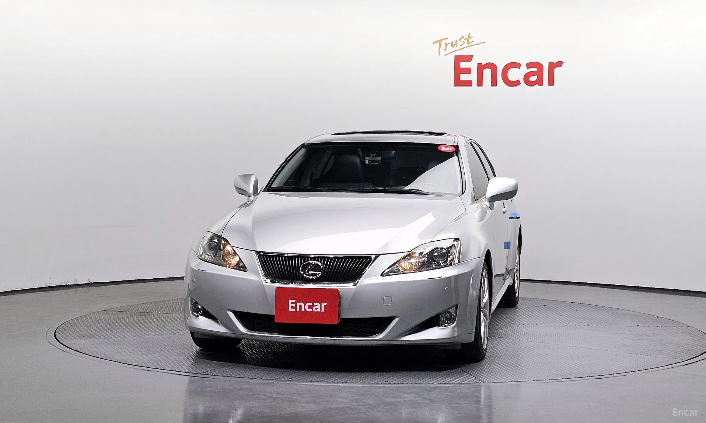Lexus IS250 превью 3