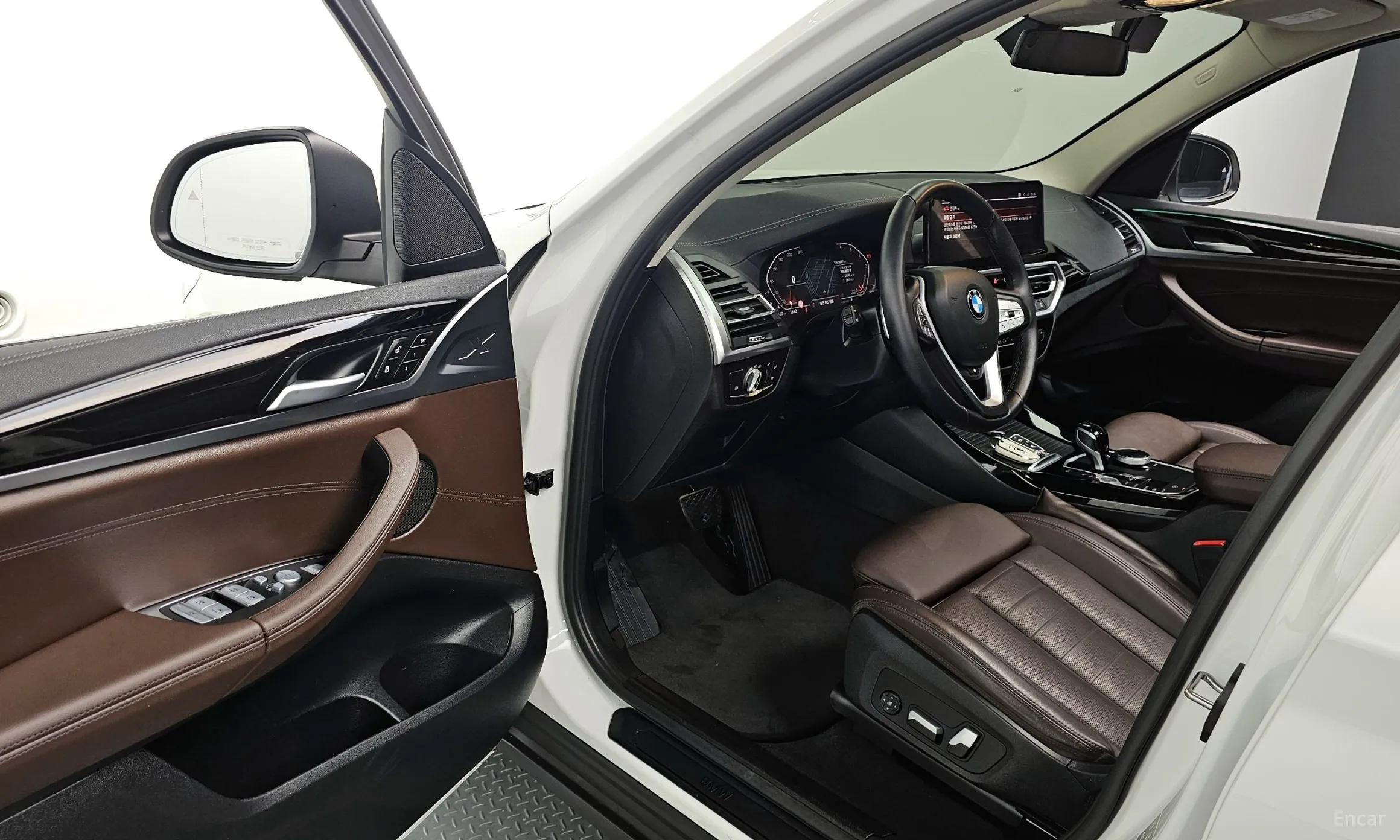 BMW X3 (G01) превью 11