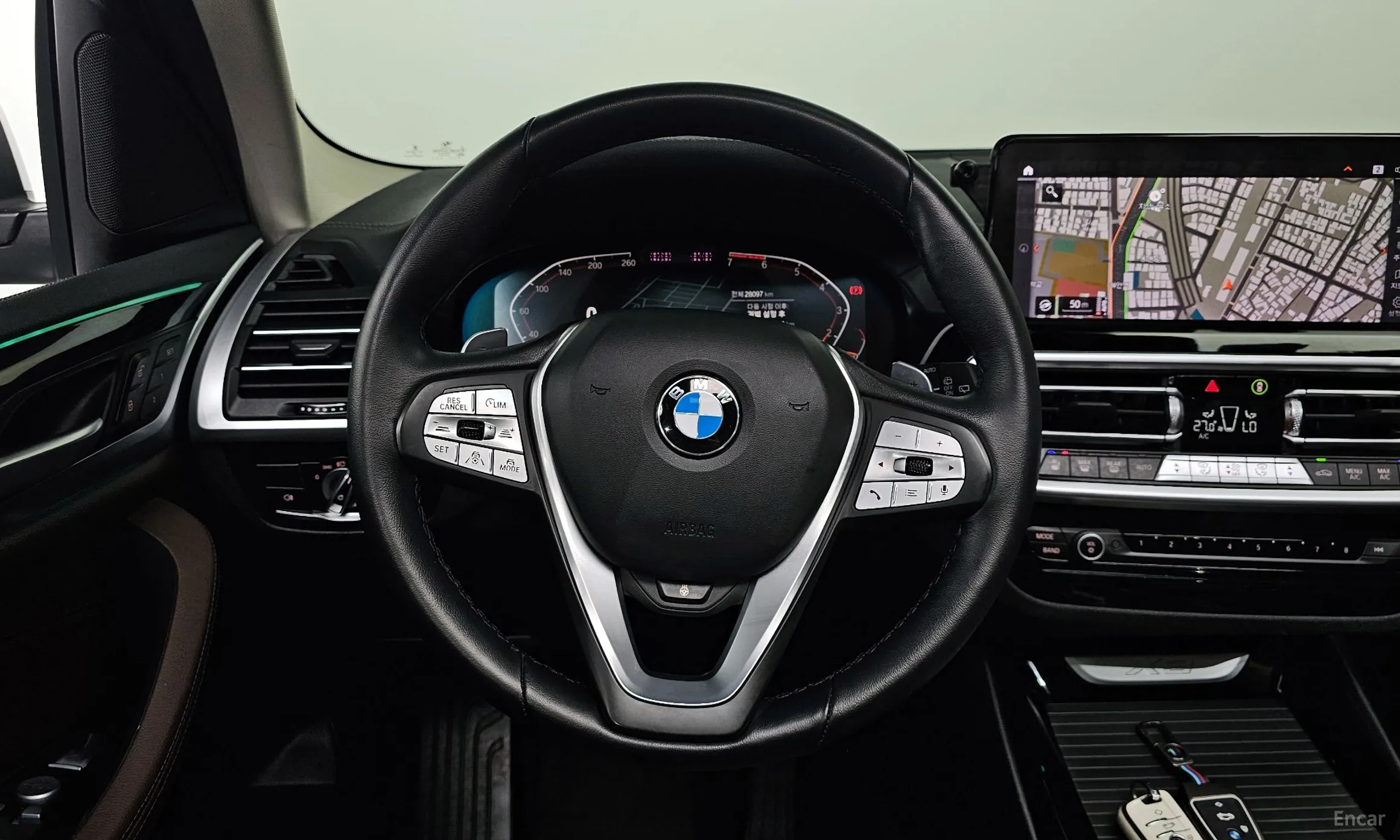 BMW X3 (G01) превью 13