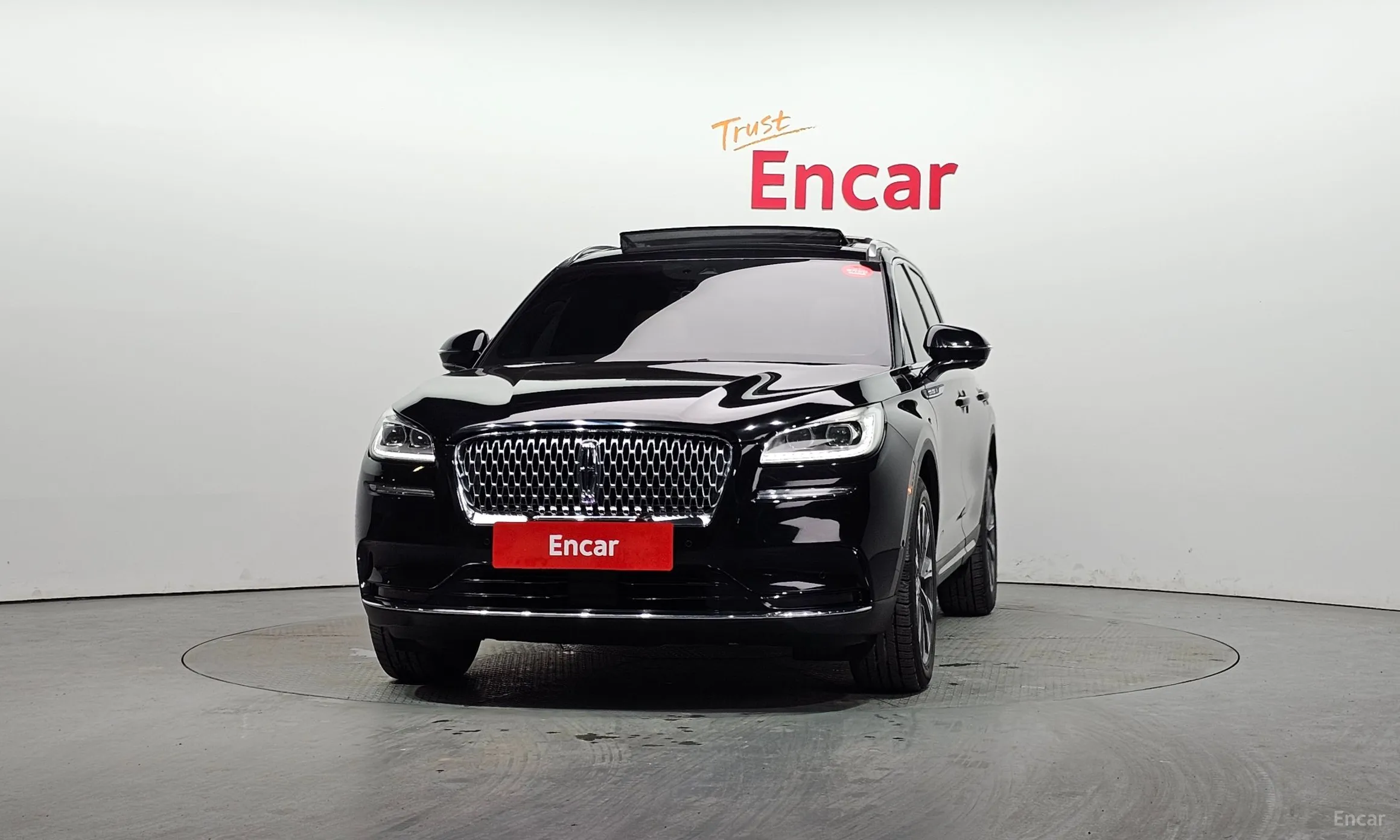 Lincoln Corsair превью 3