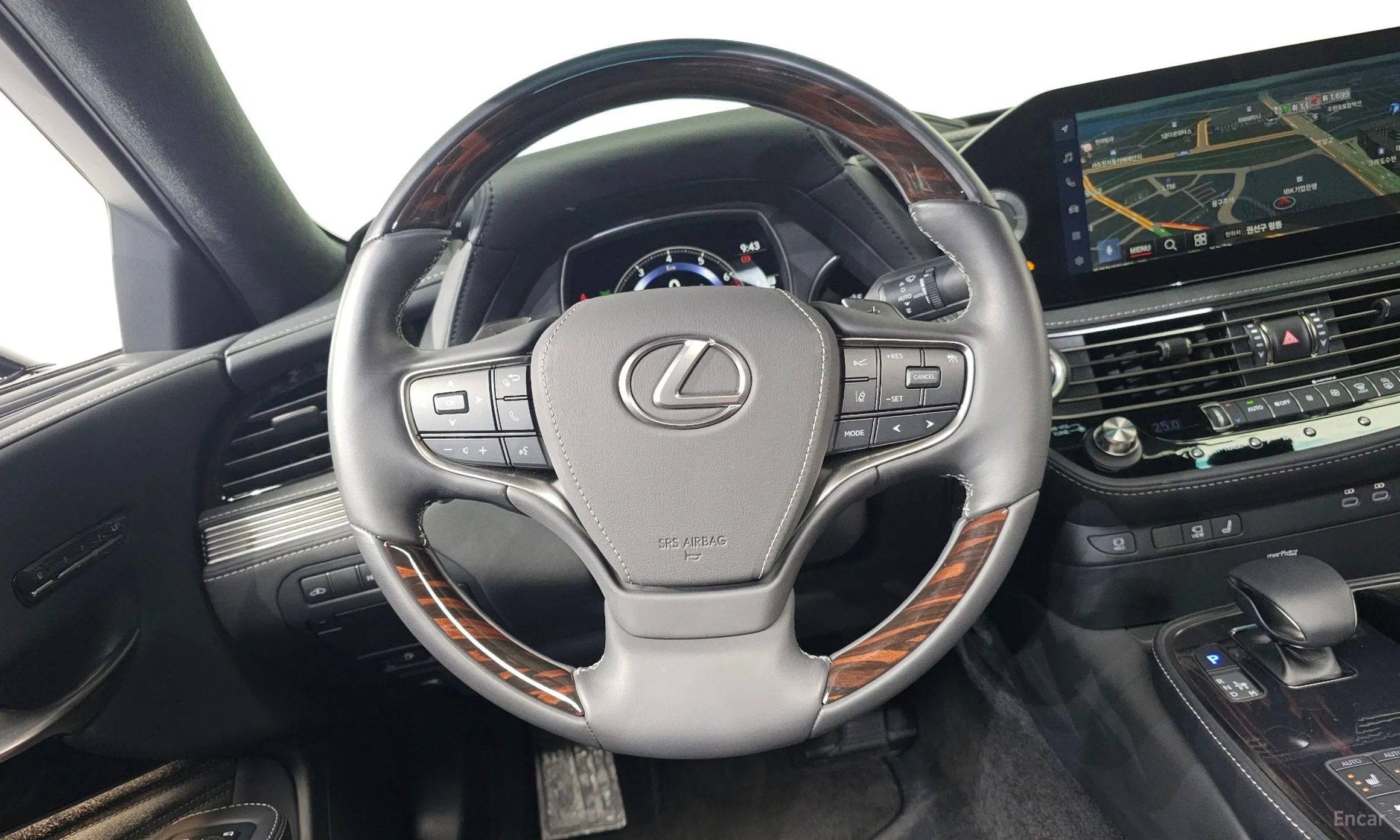 Lexus LS500 5th Generation превью 13