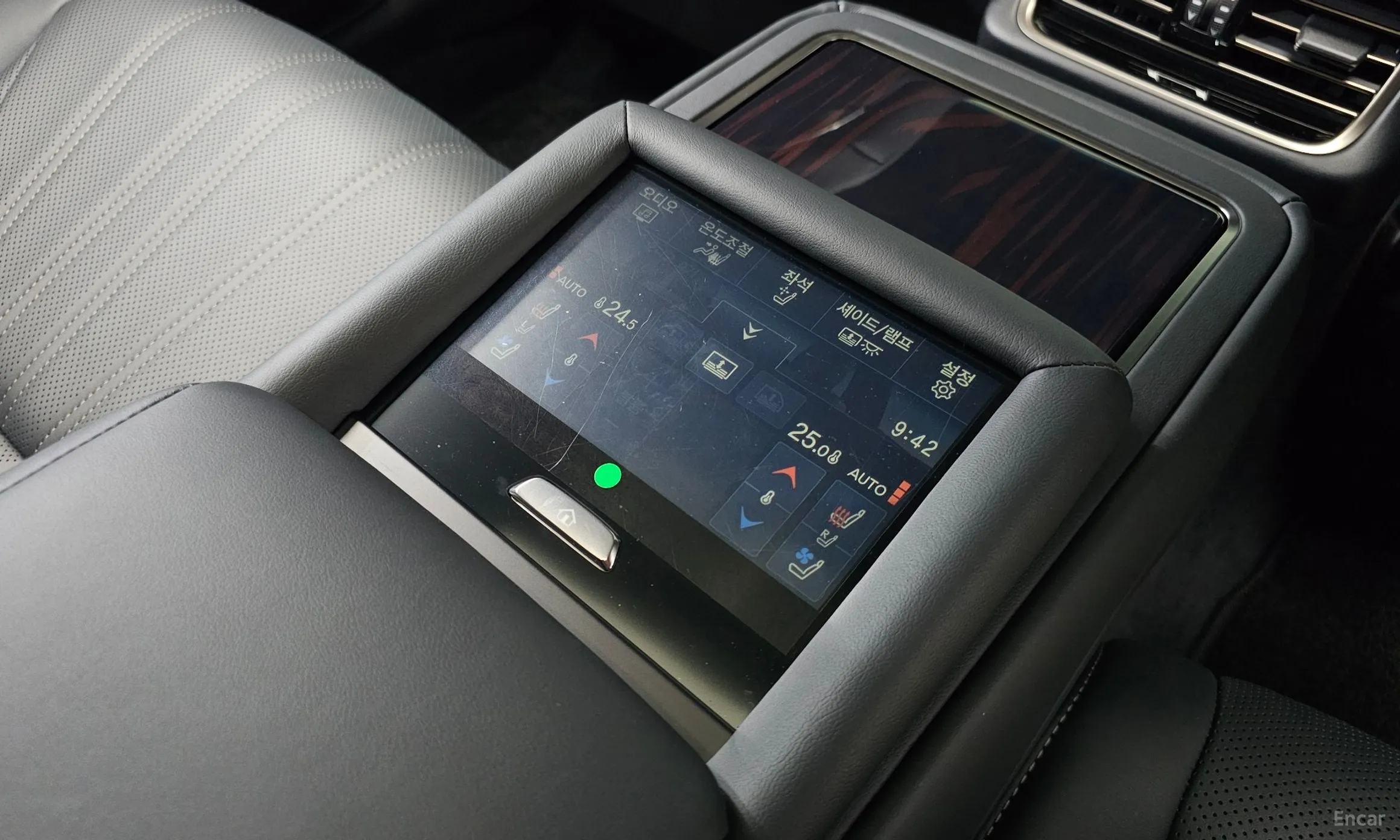 Lexus LS500 5th Generation превью 18