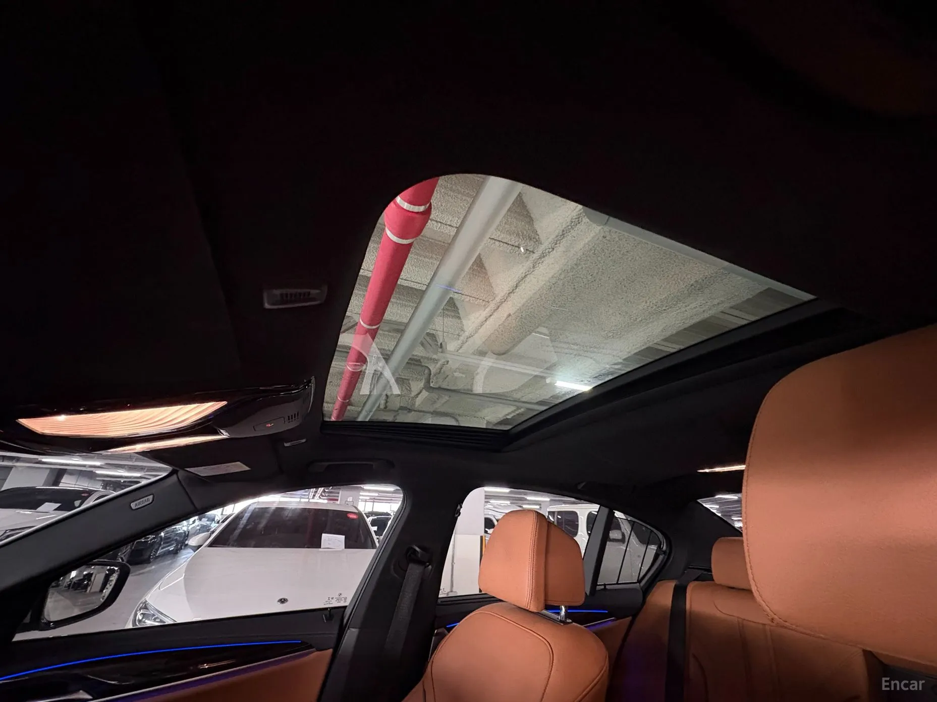 BMW 5 Series (G30) превью 18