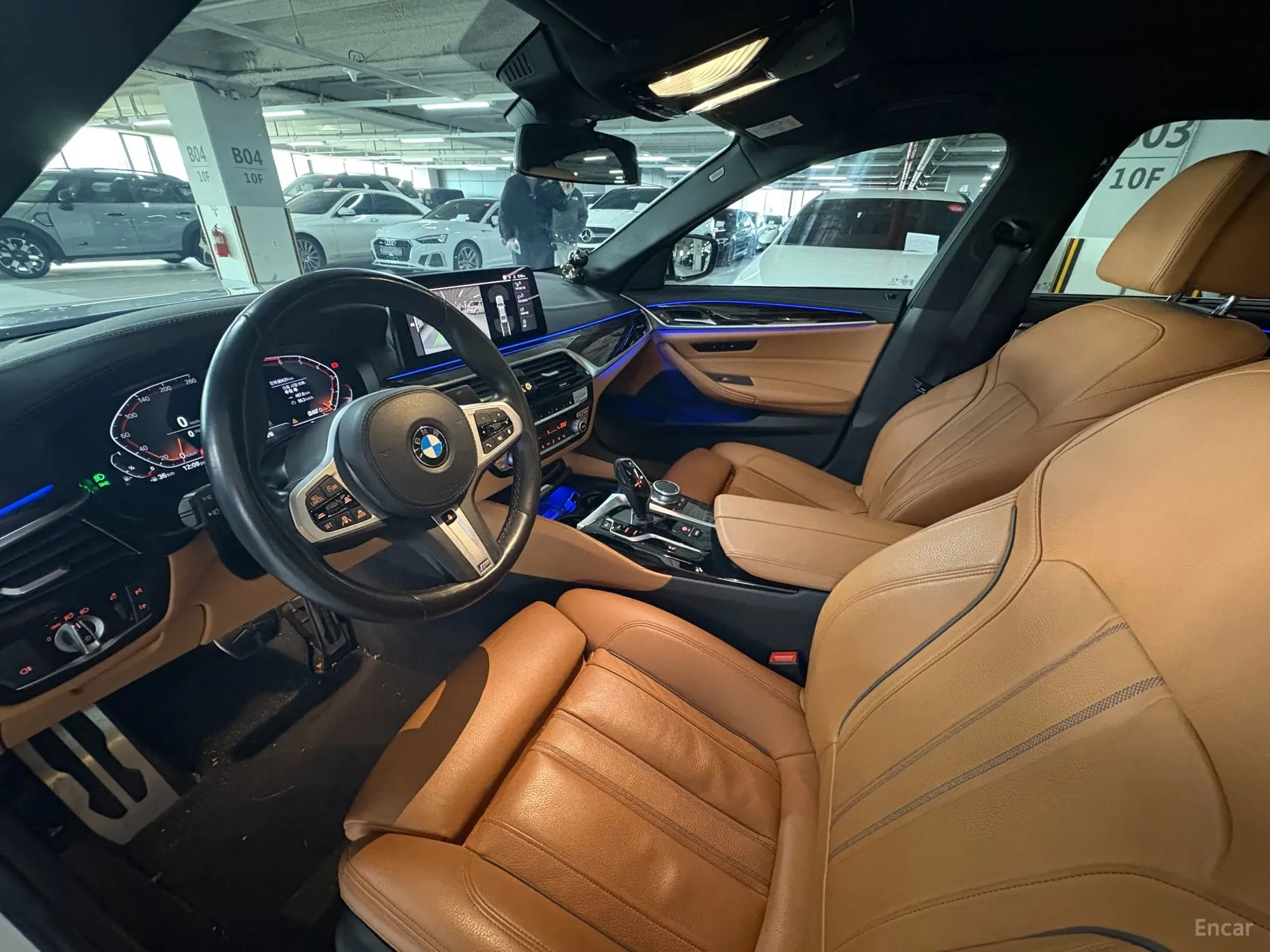 BMW 5 Series (G30) превью 7
