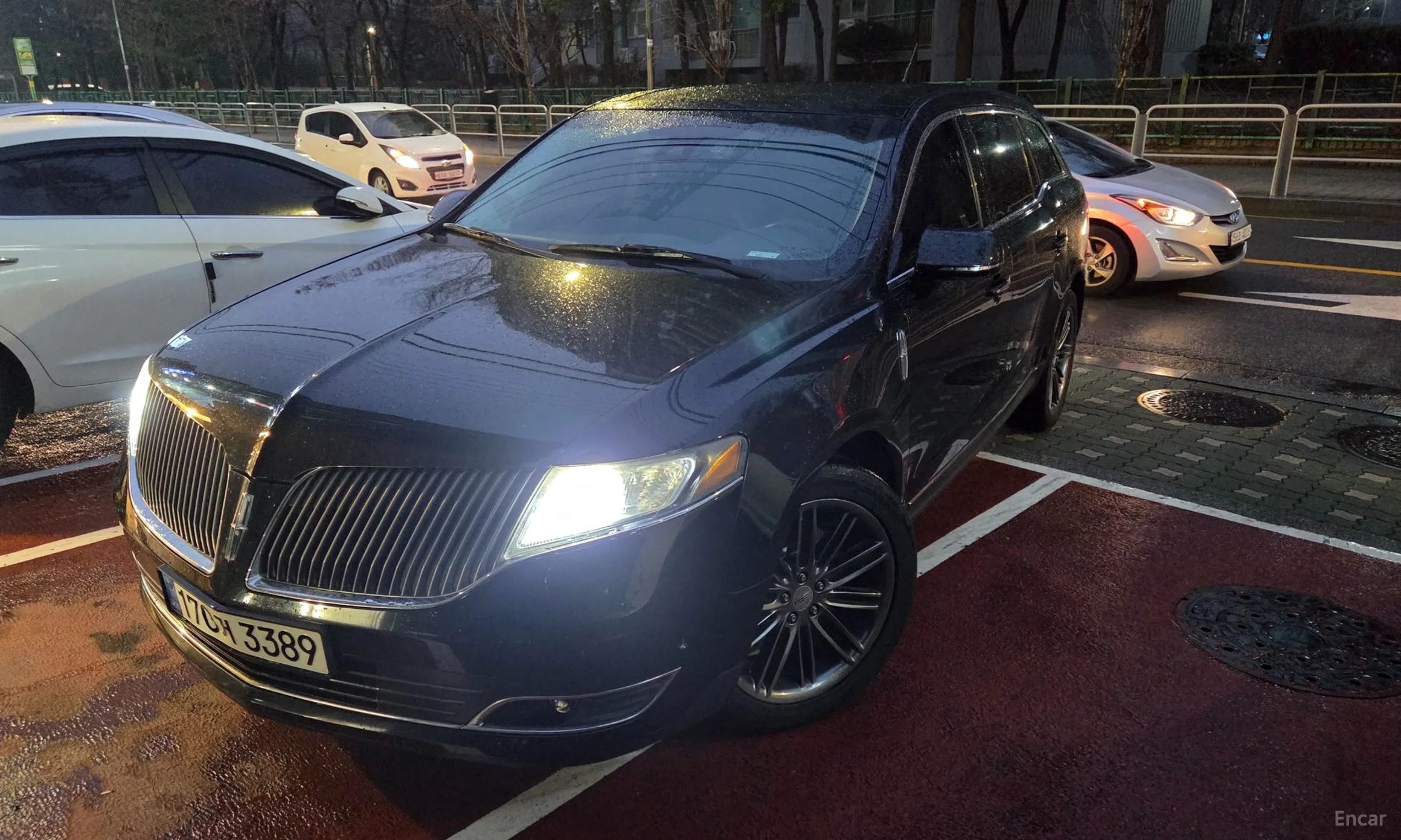 Lincoln MKT превью 2