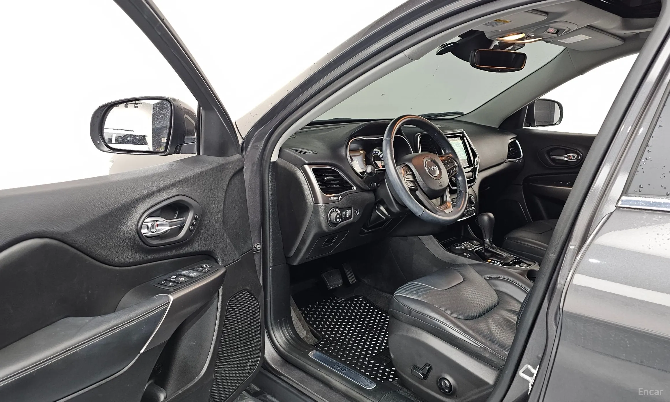 Jeep Cherokee (KL) превью 10