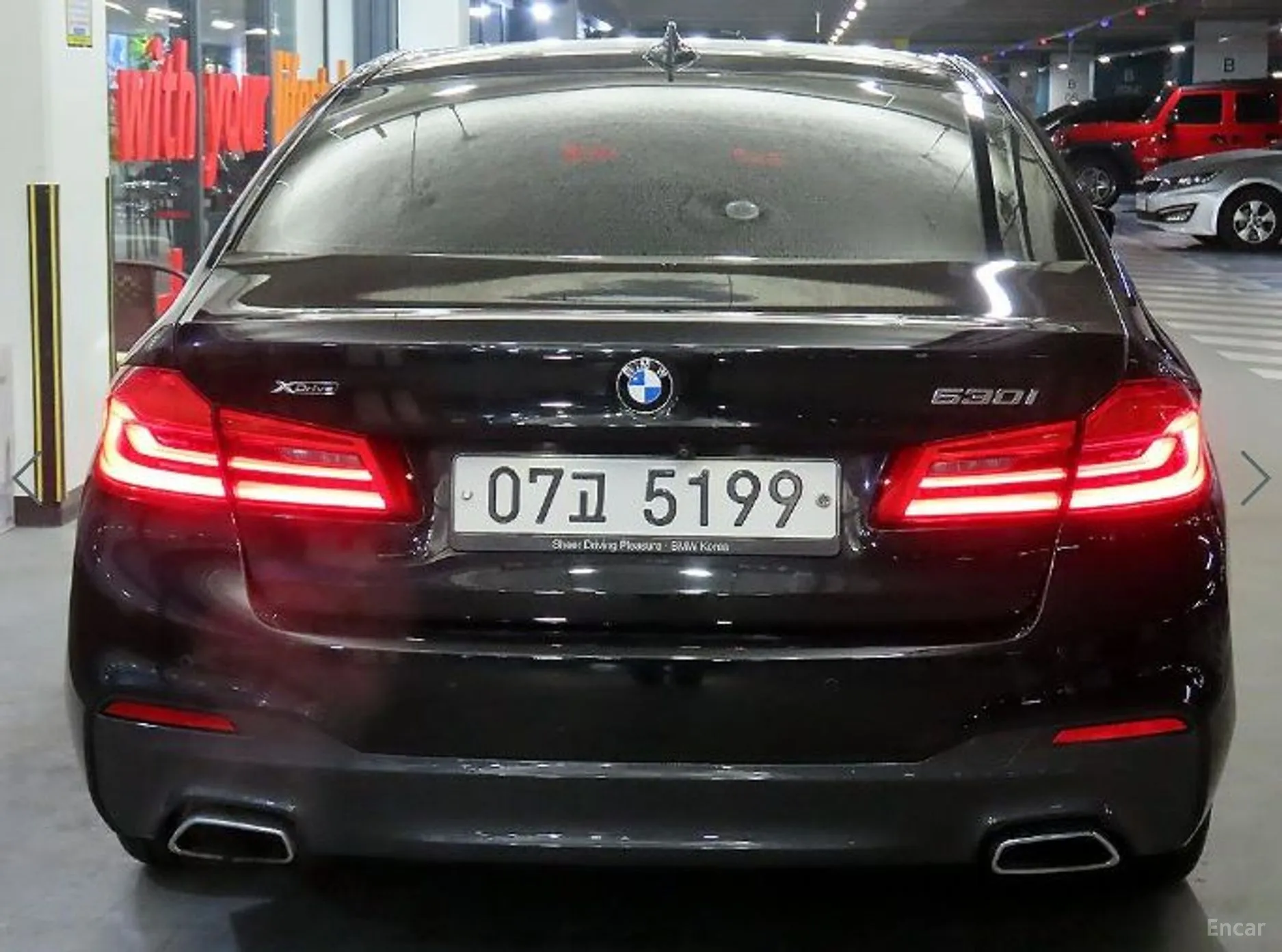 BMW 5 Series (G30) превью 5