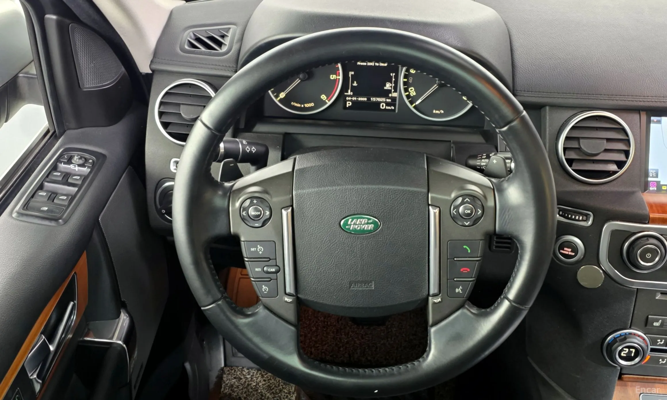 Land Rover Discovery 4 превью 13