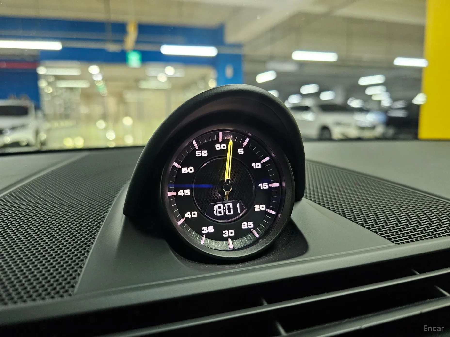 Porsche Panamera (971) превью 16