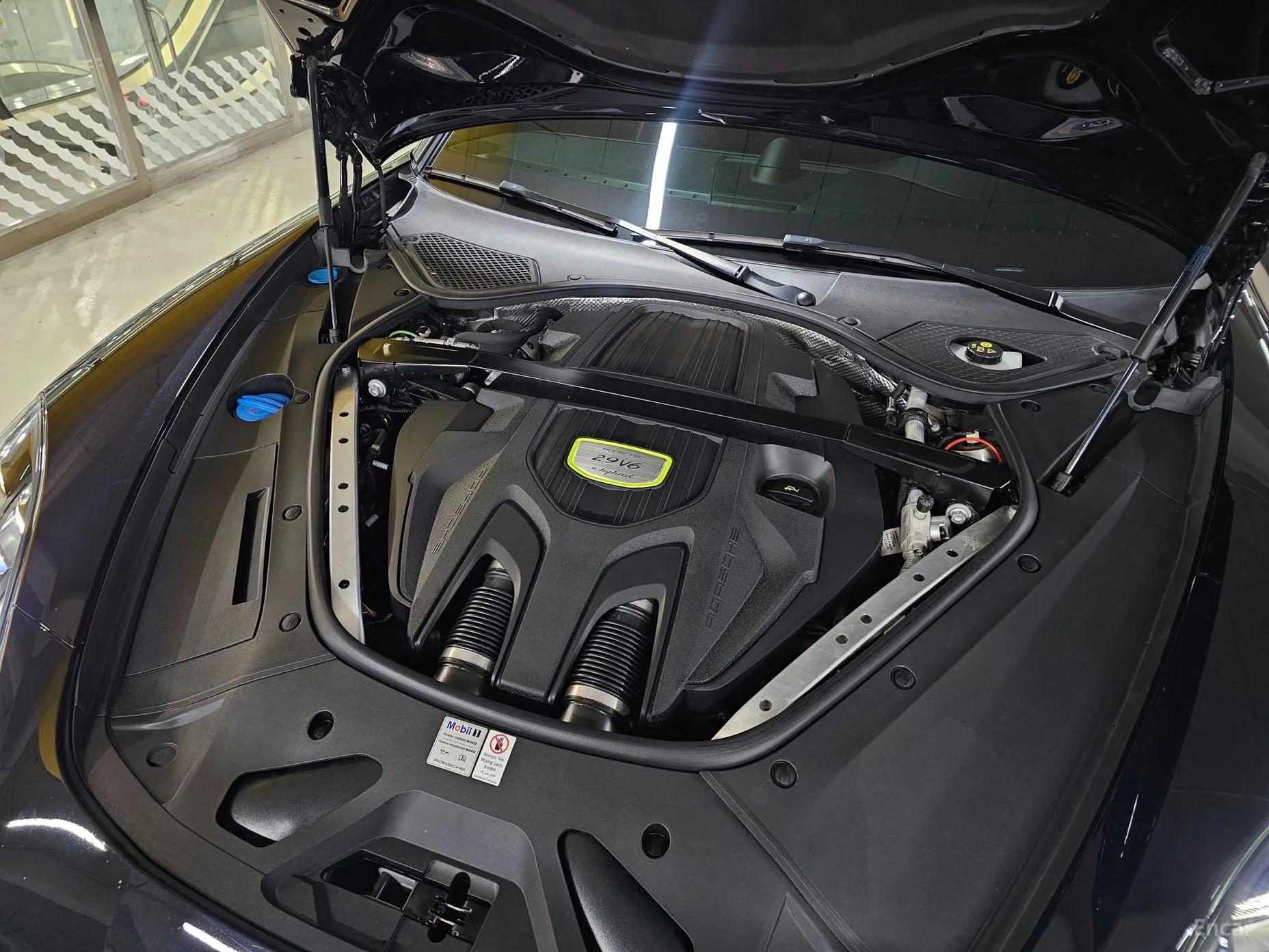 Porsche Panamera (971) превью 6