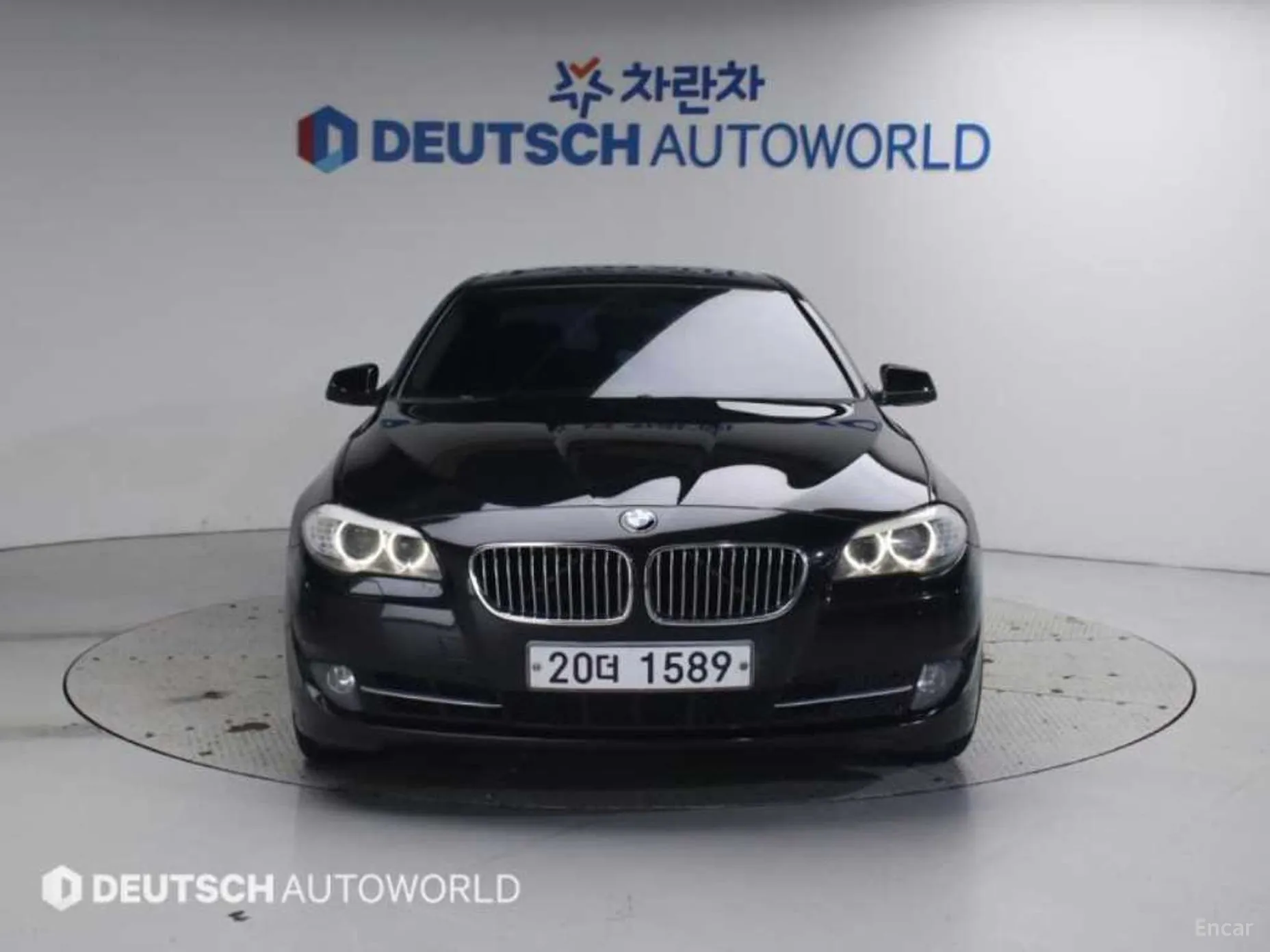 BMW 5 Series (F10) превью 3