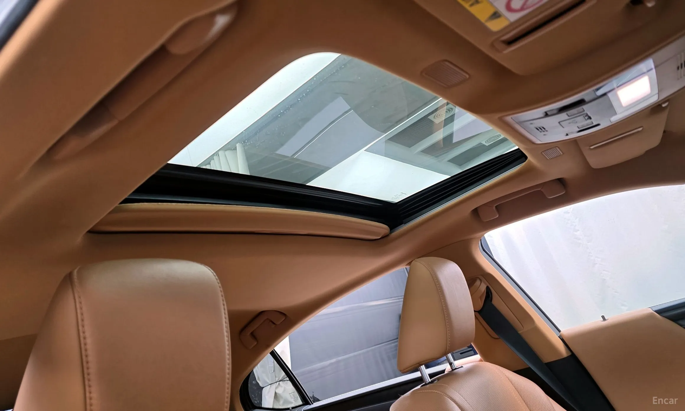 Lexus ES300h 7th Generation превью 17