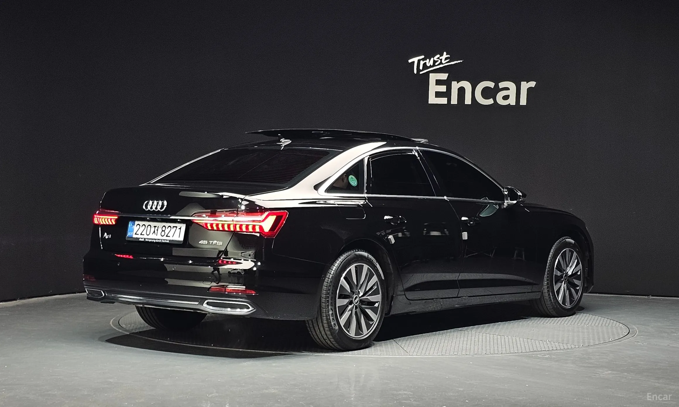 Audi A6 (C8)