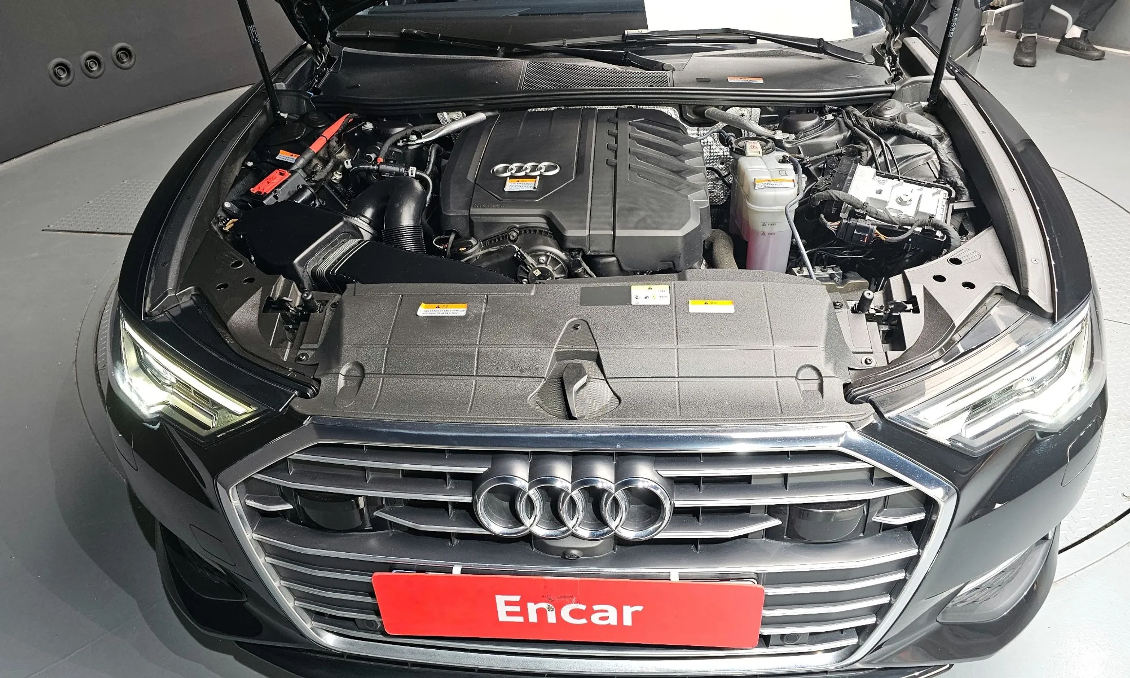 Audi A6 (C8) превью 6