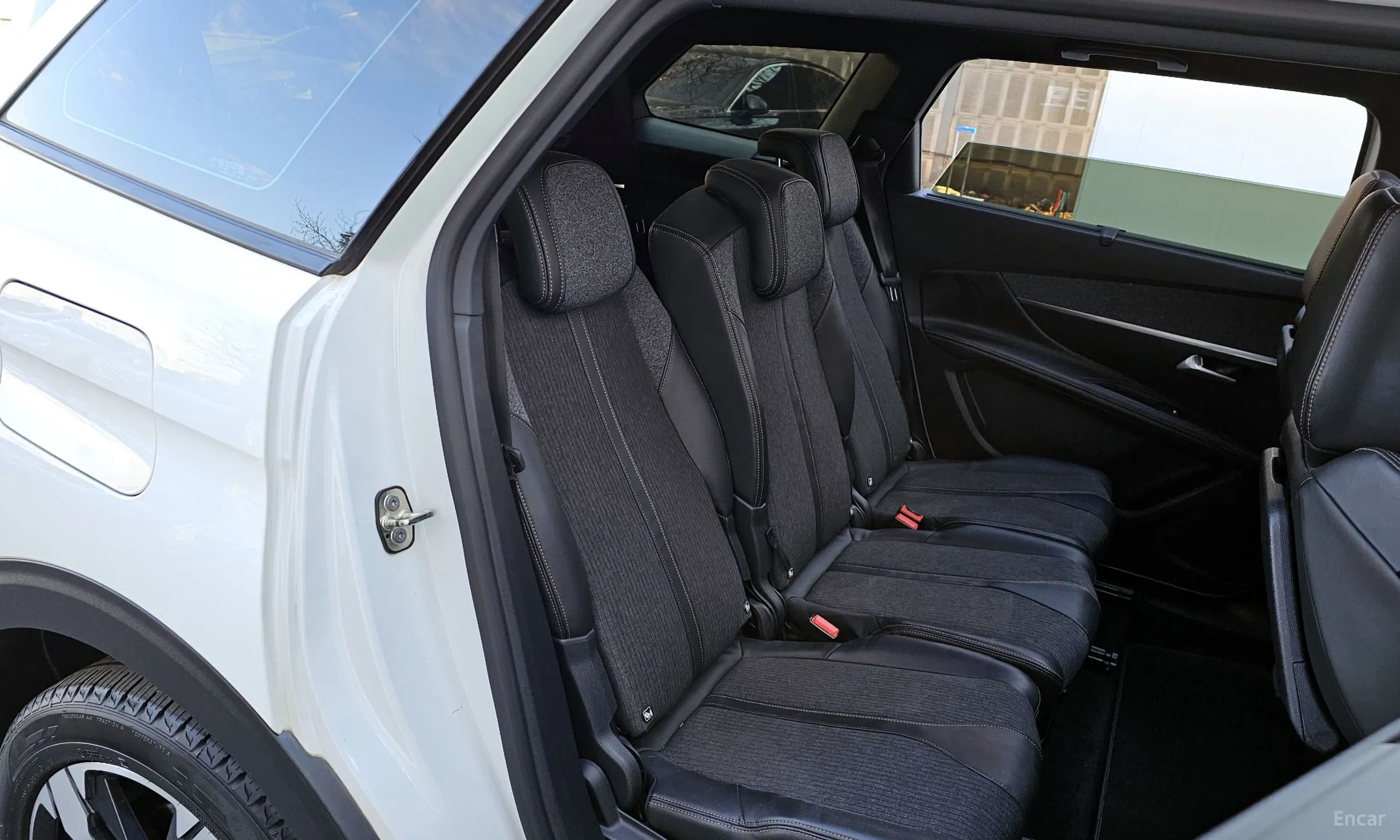 Peugeot 5008 2nd generation превью 12