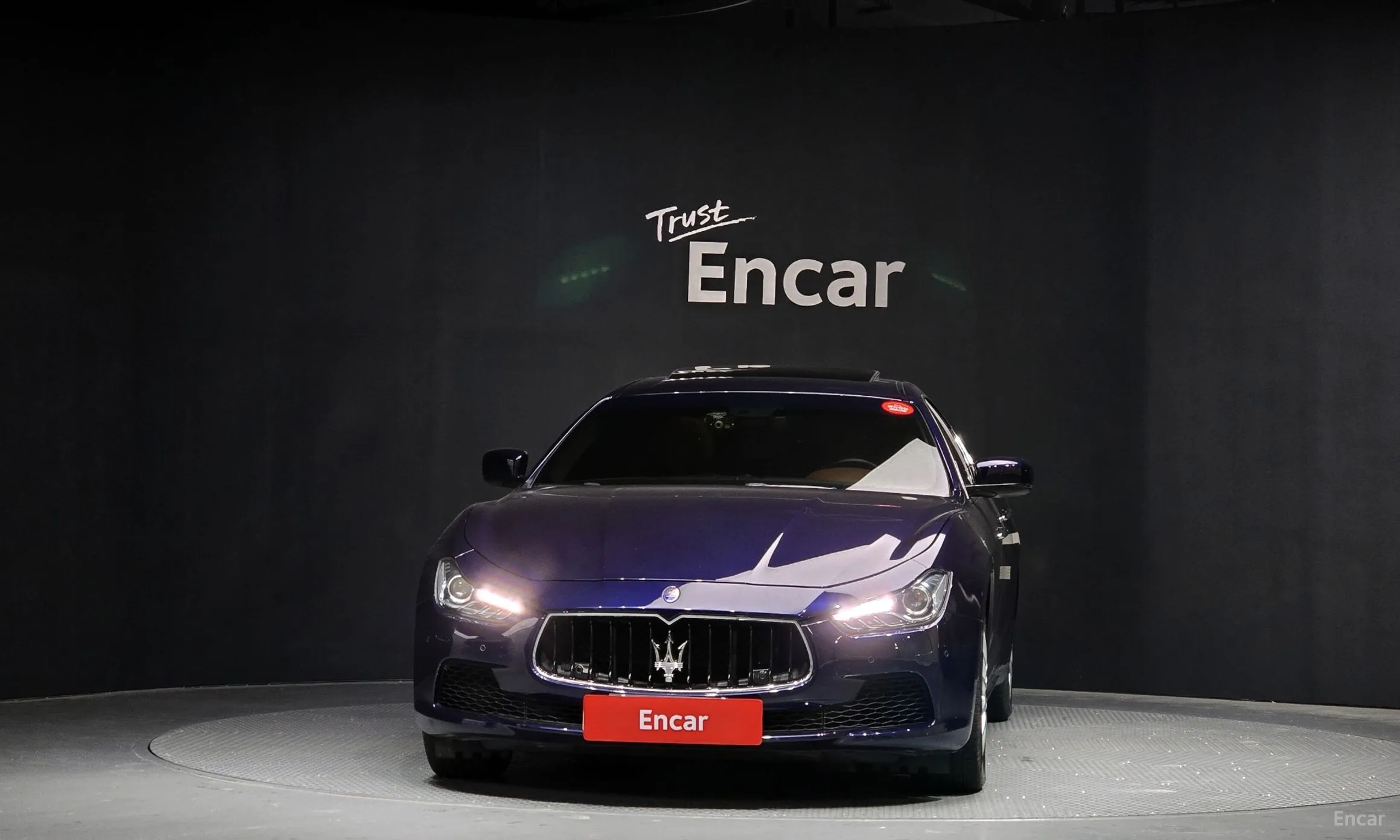 Maserati Ghibli превью 3