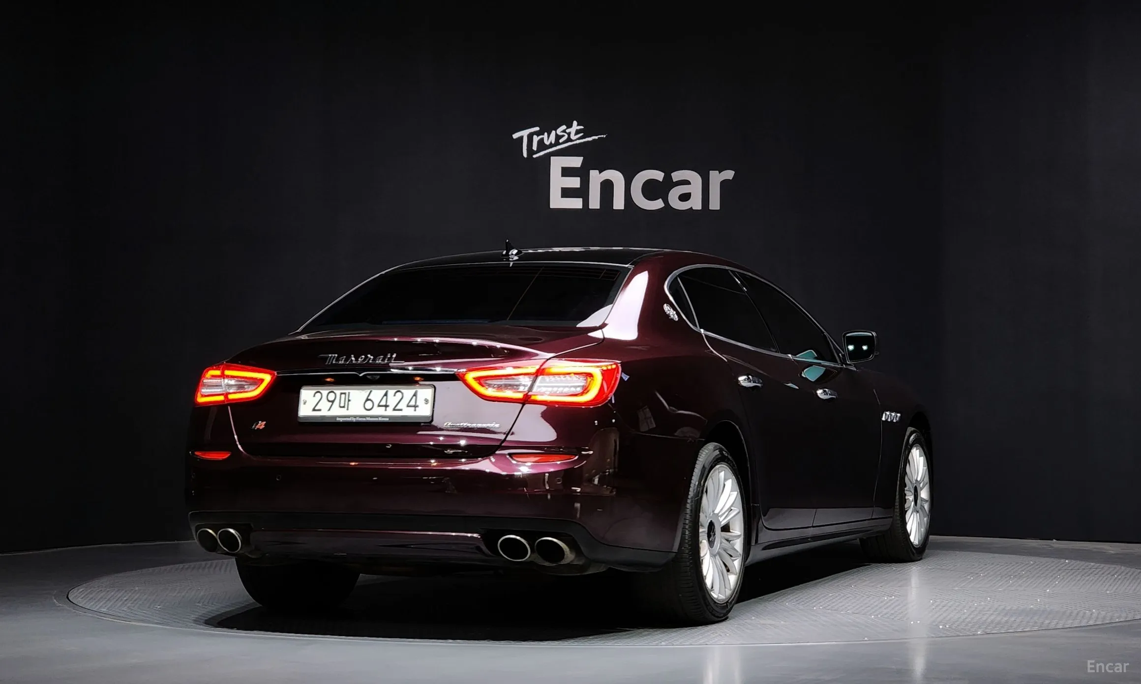 Maserati Quattroporte