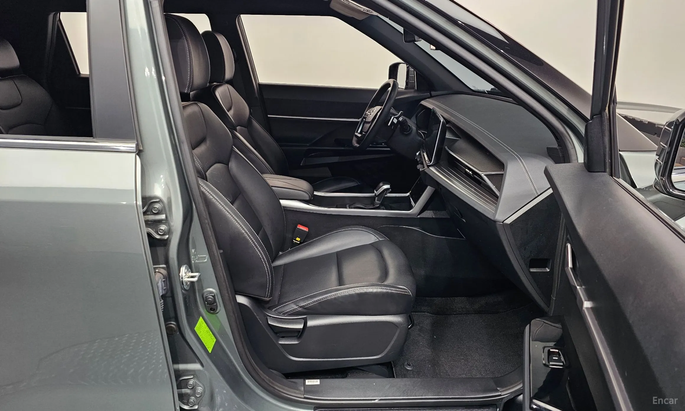 KG Mobility (SsangYong) Torres превью 11
