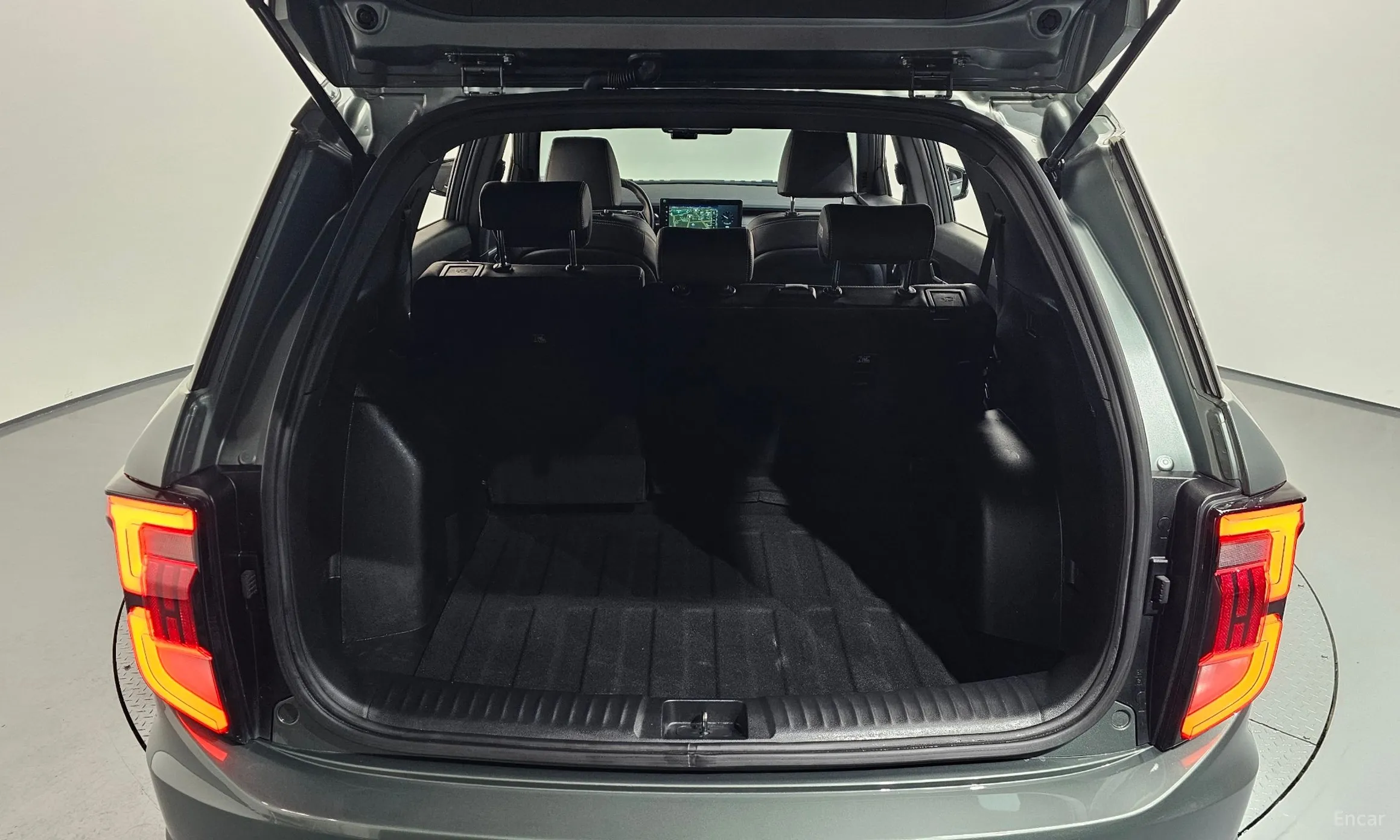 KG Mobility (SsangYong) Torres превью 20