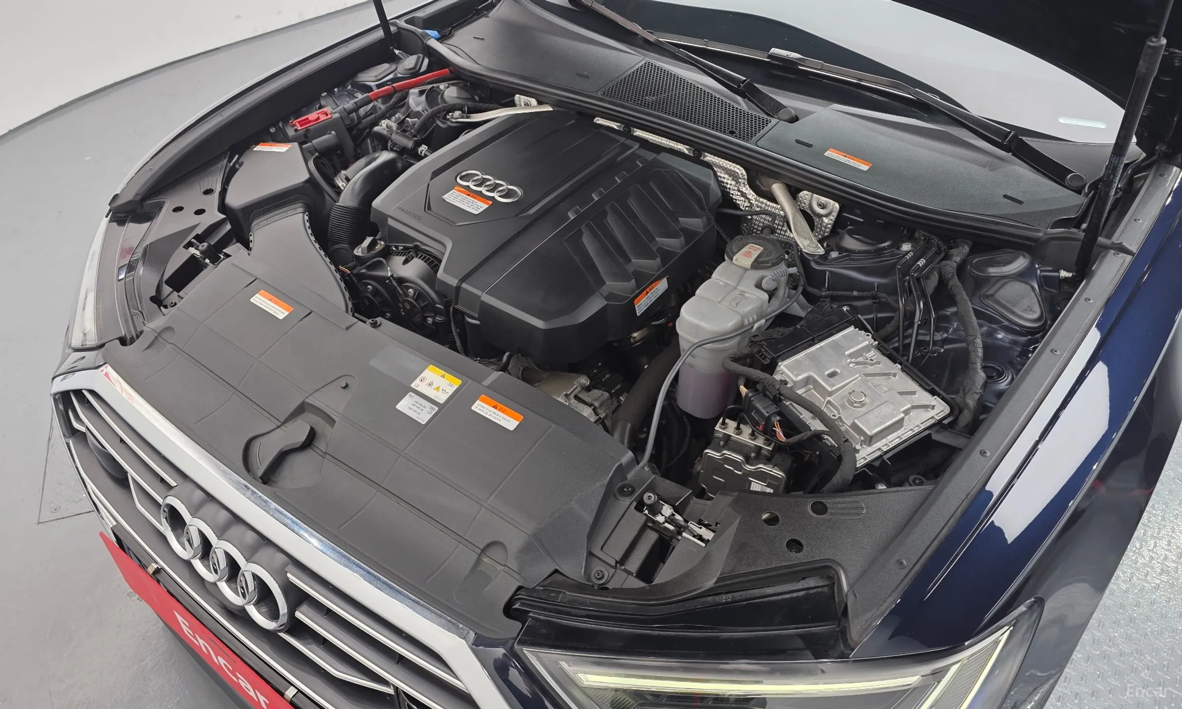Audi A6 (C8) превью 6