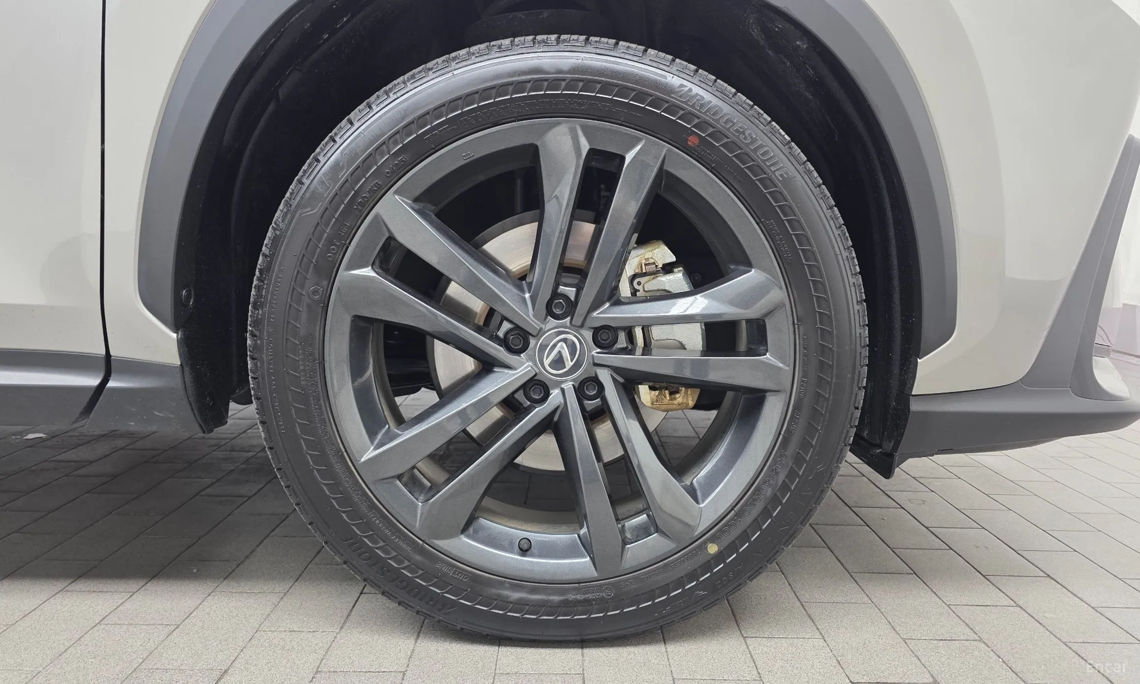 Lexus NX350h Gen 2 превью 5