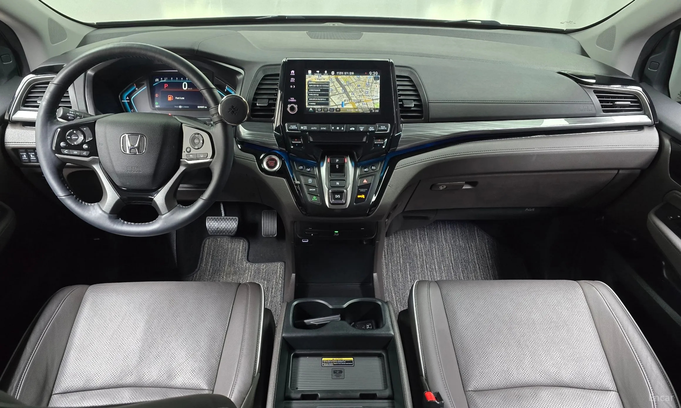 Honda Odyssey превью 7