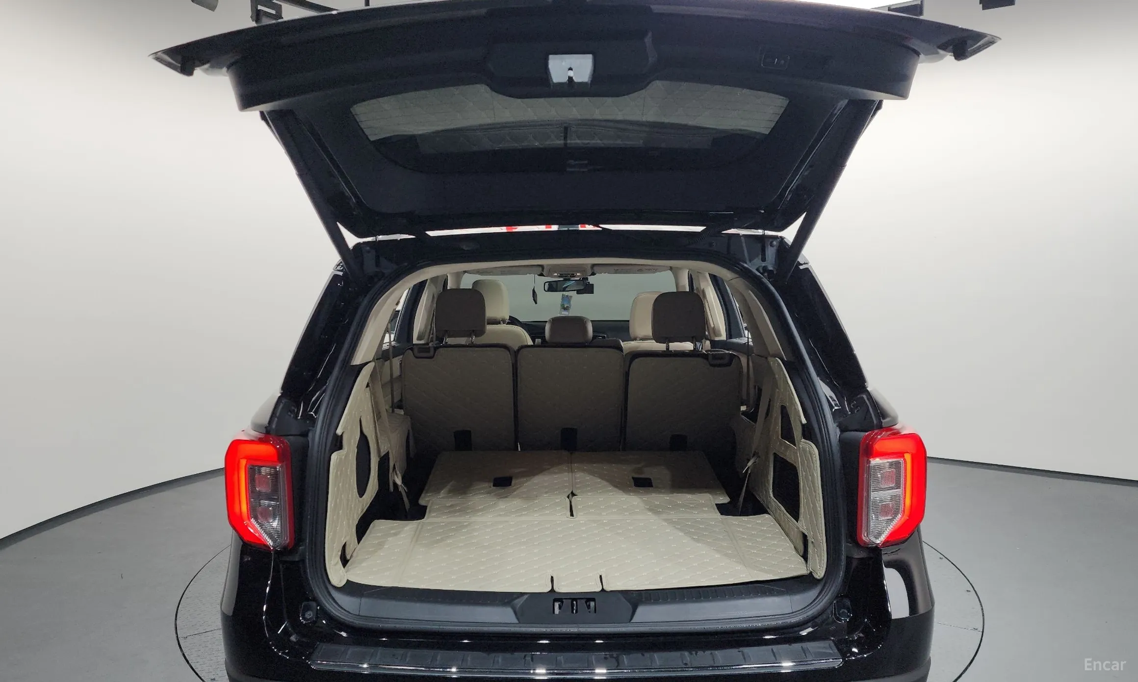 Ford Explorer 6th Generation превью 20