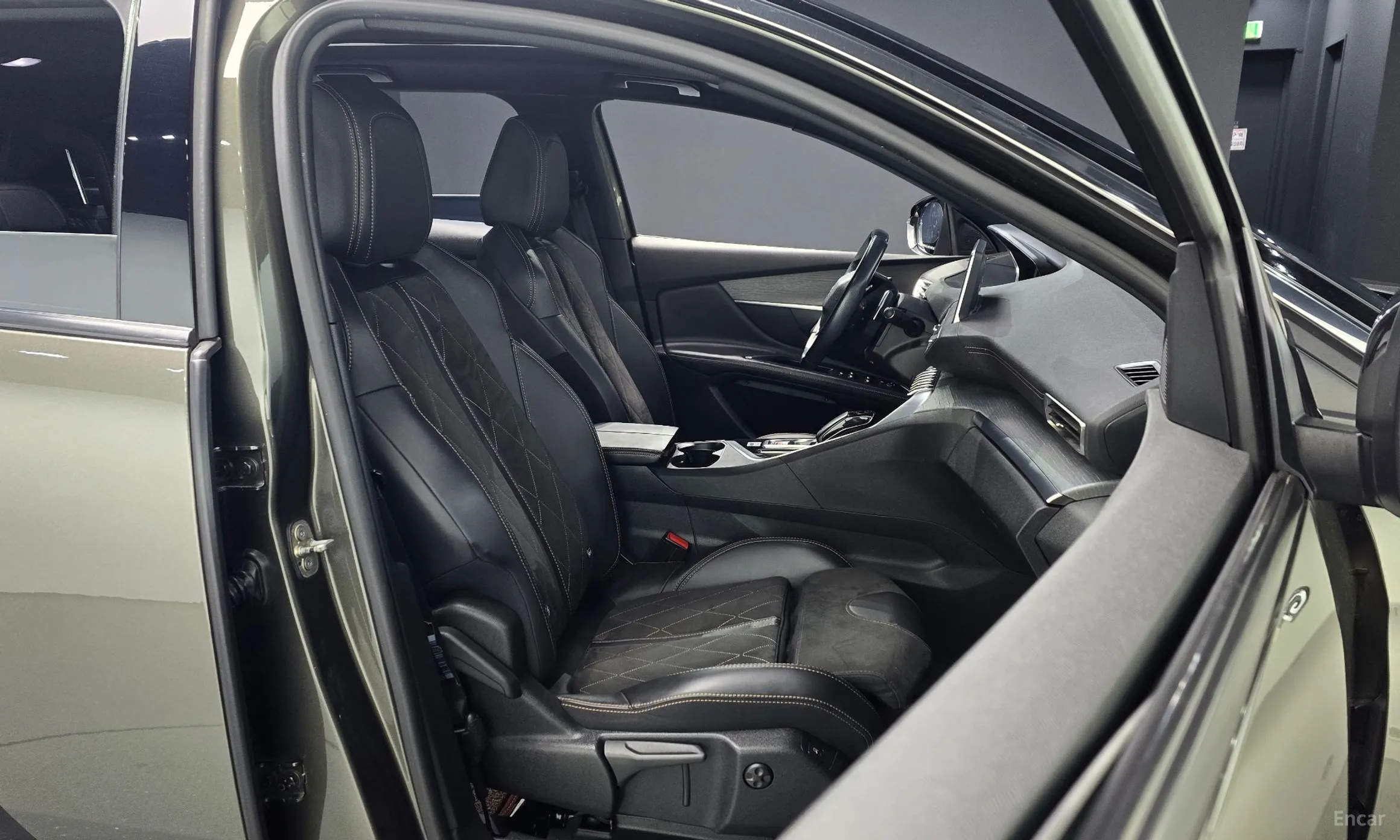 Peugeot 3008 2nd generation превью 10